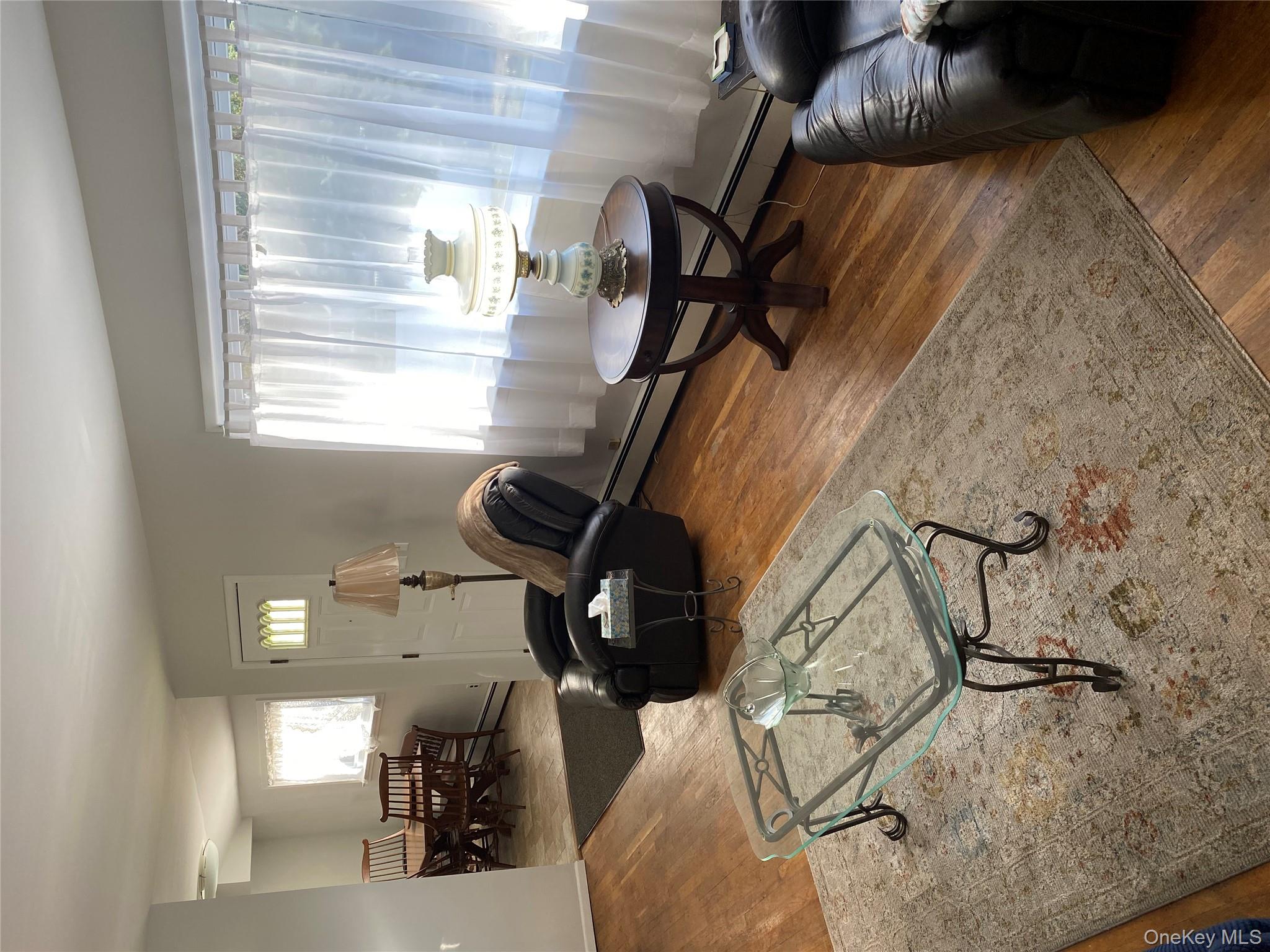 #10 photo, 433 Browns Road, サフォーク郡 Nesconset , NY 11767