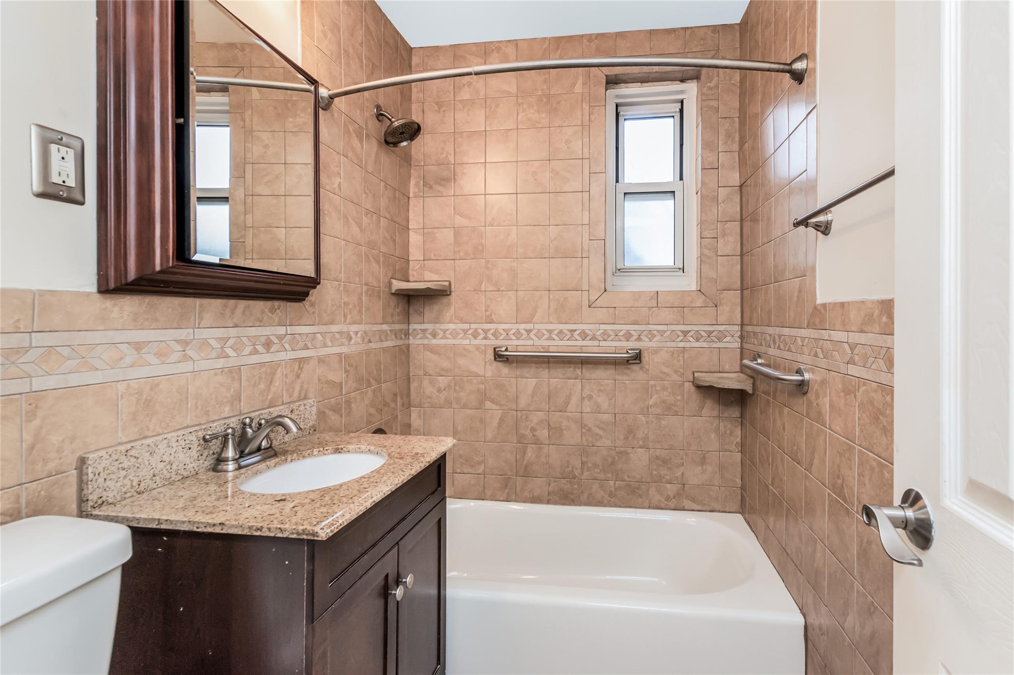 #12 photo, 1304 Midland Avenue, Yonkers , NY 10704