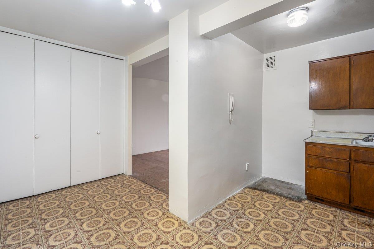 #14 photo, 89-15 Parsons Boulevard, Jamaica , NY 11432