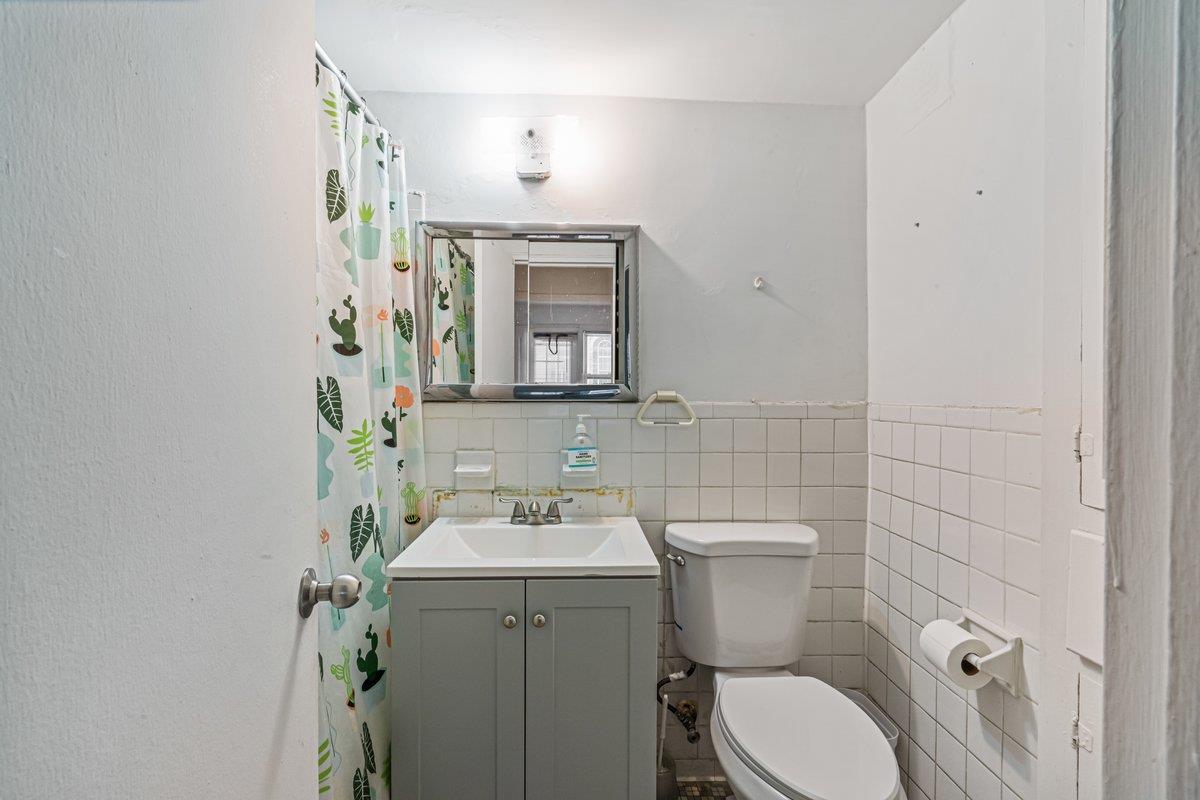 #10 photo, 89-15 Parsons Boulevard, クイーンズ区 Jamaica , NY 11432