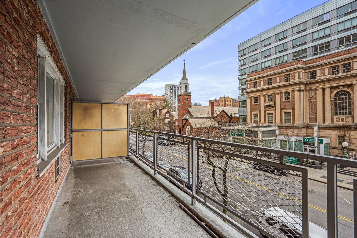 #13 photo, 89-15 Parsons Boulevard, クイーンズ区 Jamaica , NY 11432