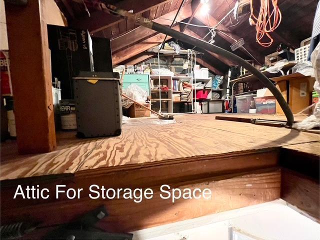 #18 photo, 69-40 218 Street, クイーンズ区 Oakland Gardens , NY 11364