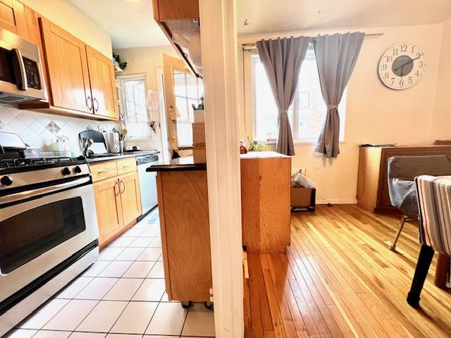 #8 photo, 69-40 218 Street, クイーンズ区 Oakland Gardens , NY 11364