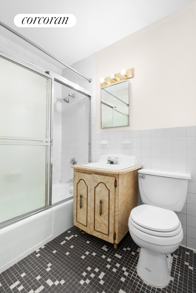 #6 photo, 609 COLUMBUS Avenue, マンハッタン Upper West Side , NY 10024