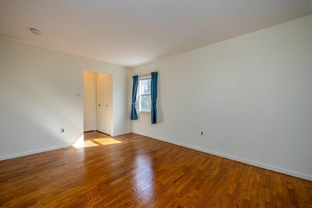 #13 photo, 15 Revere Ct, Suffern , NY 10901