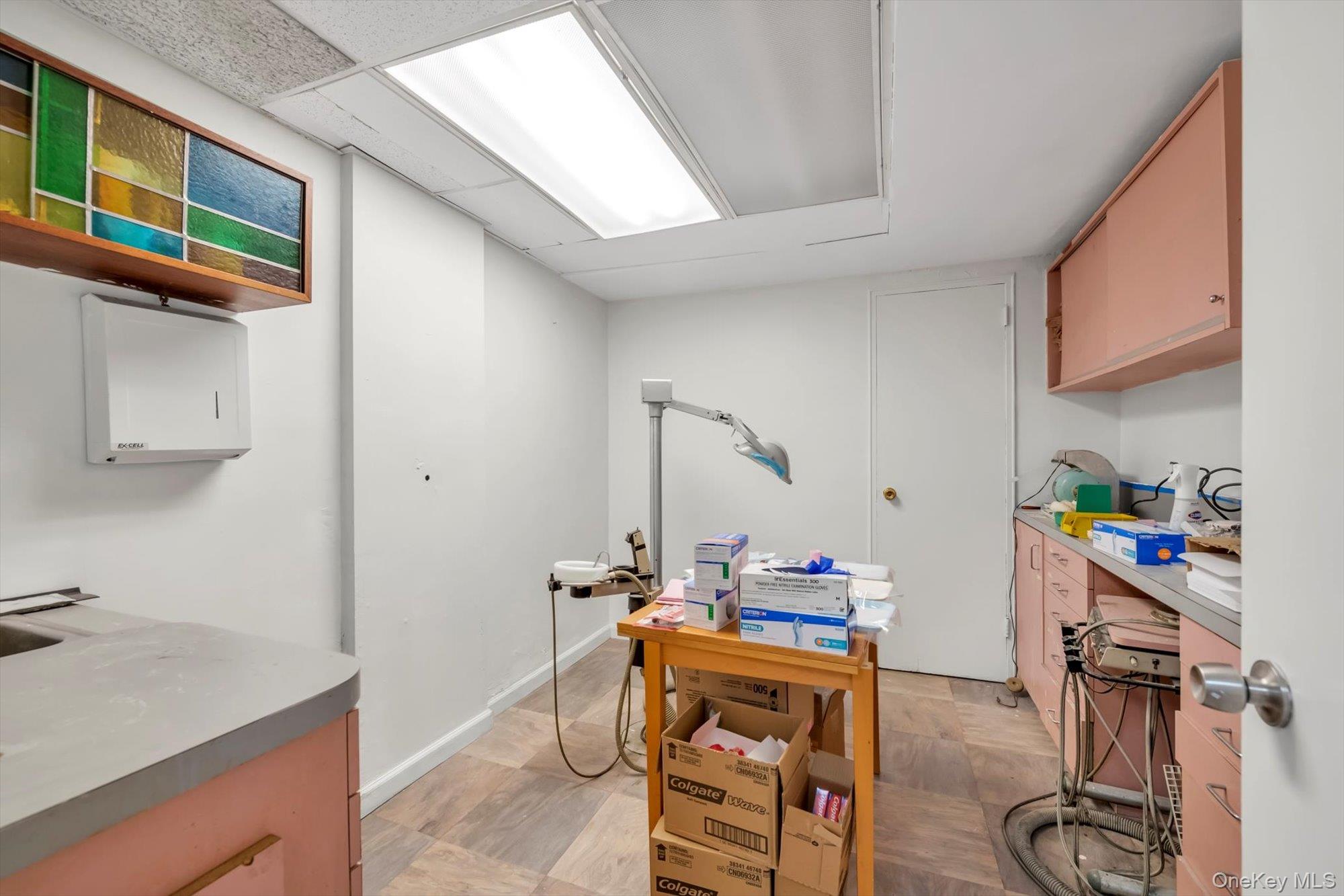 #12 photo, 69-40 Yellowstone Blvd, Forest Hills , NY 11375