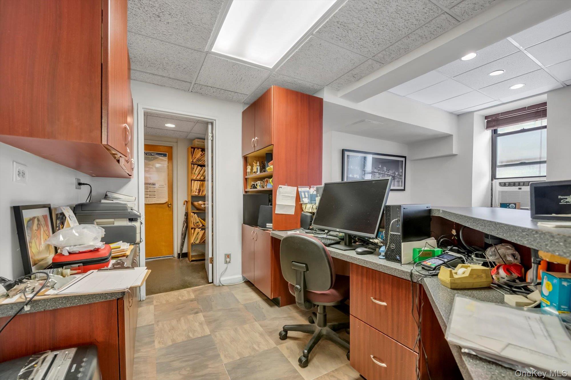 #6 photo, 69-40 Yellowstone Blvd, Forest Hills , NY 11375