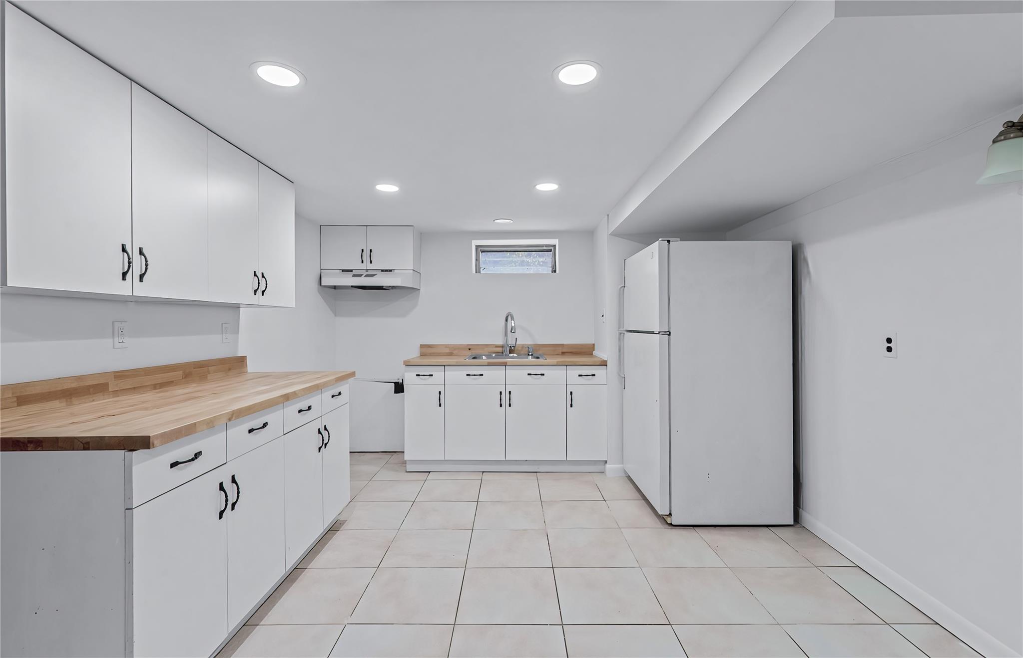 #12 photo, 2013 New Hyde Park Road, New Hyde Park , NY 11040