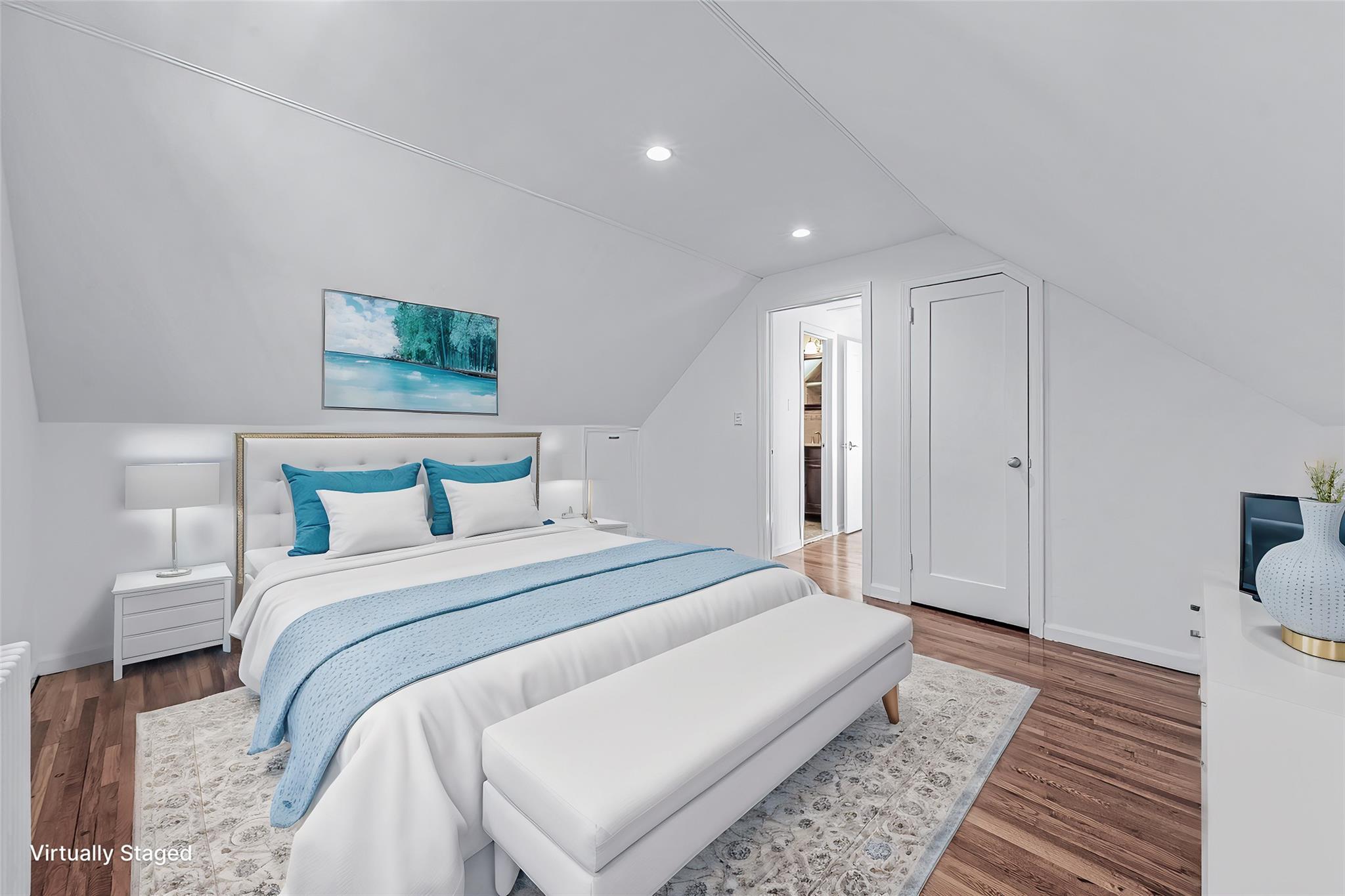 #9 photo, 2013 New Hyde Park Road, New Hyde Park , NY 11040