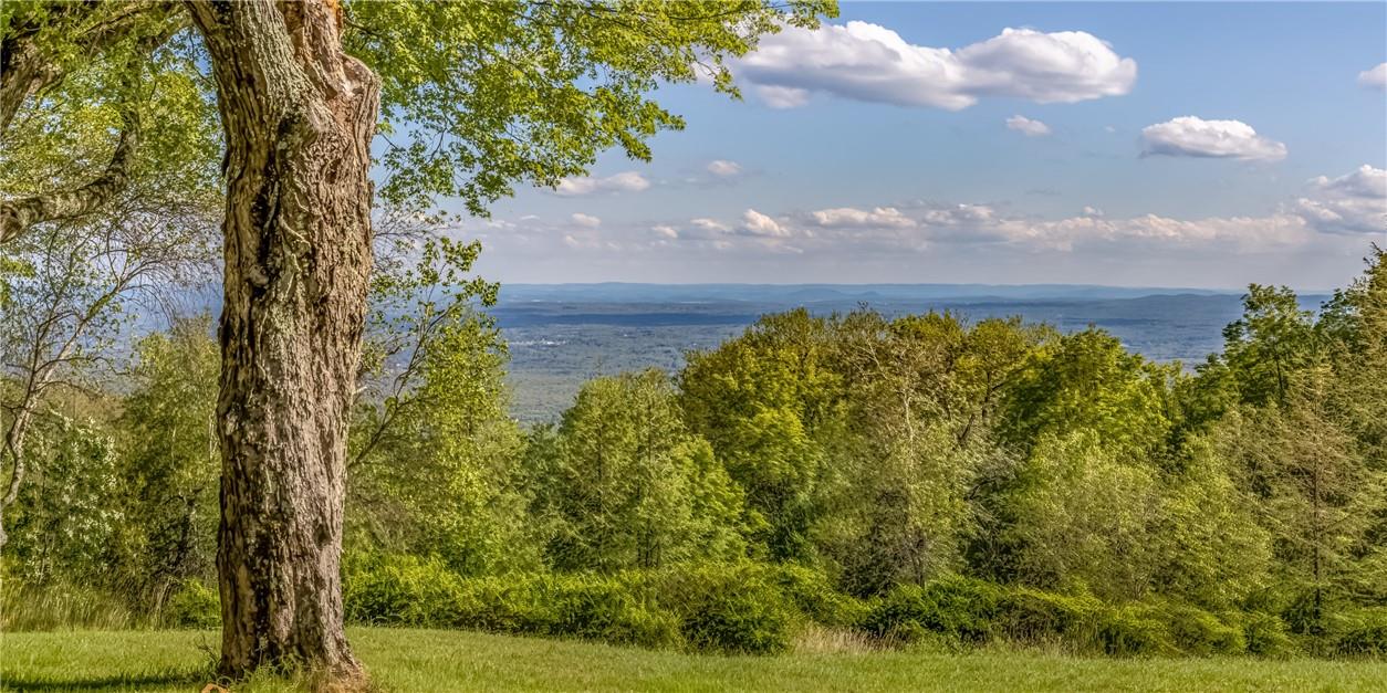 #19 photo, 220 Vista Maria Road, Cragsmoor , NY 12420