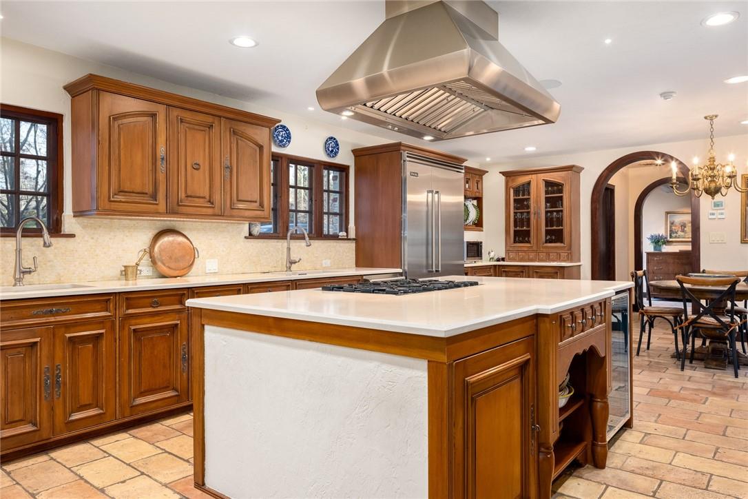 #11 photo, 15 Archer Road, Harrison , NY 10528