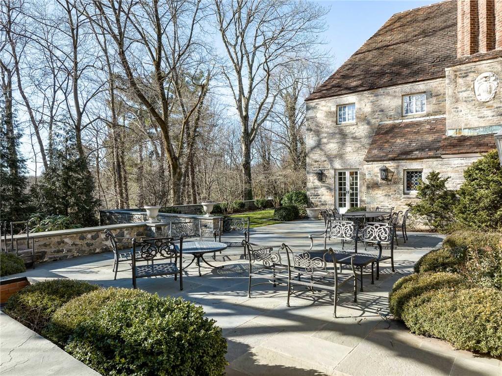 #15 photo, 15 Archer Road, Harrison , NY 10528