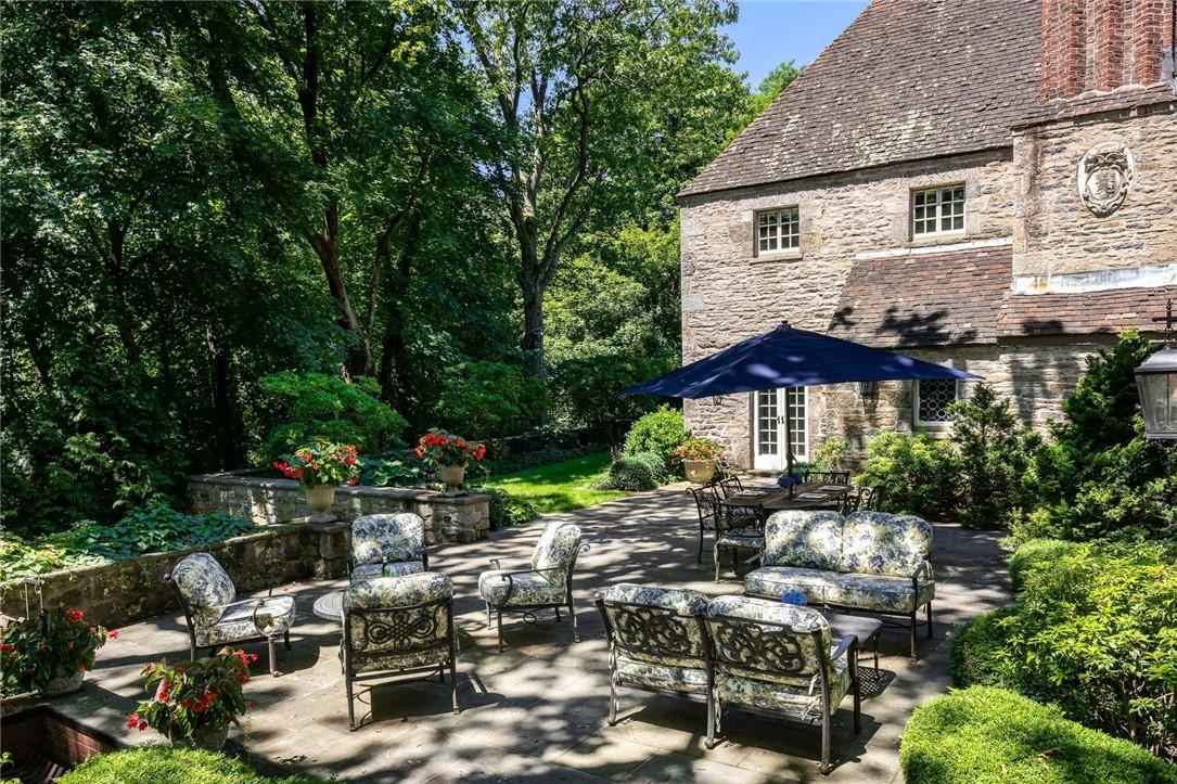 #16 photo, 15 Archer Road, Harrison , NY 10528