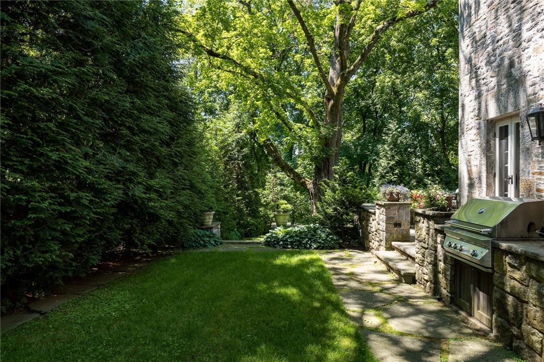 #18 photo, 15 Archer Road, Harrison , NY 10528