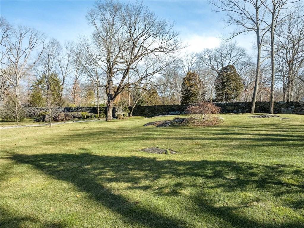 #19 photo, 15 Archer Road, Harrison , NY 10528