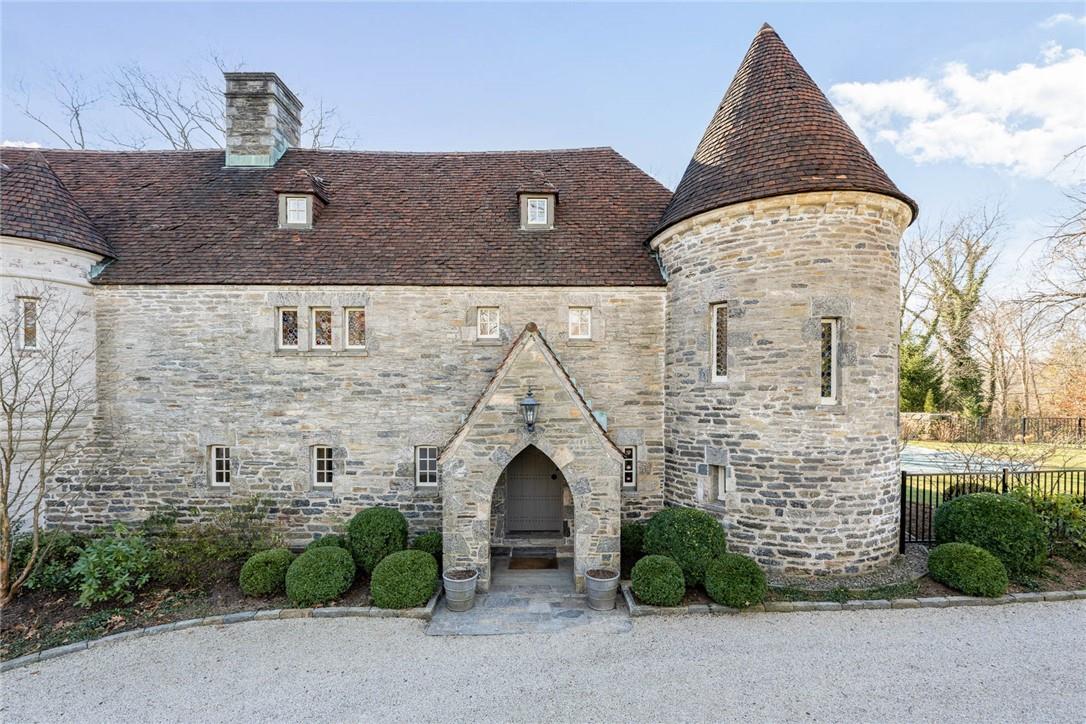 #3 photo, 15 Archer Road, Harrison , NY 10528