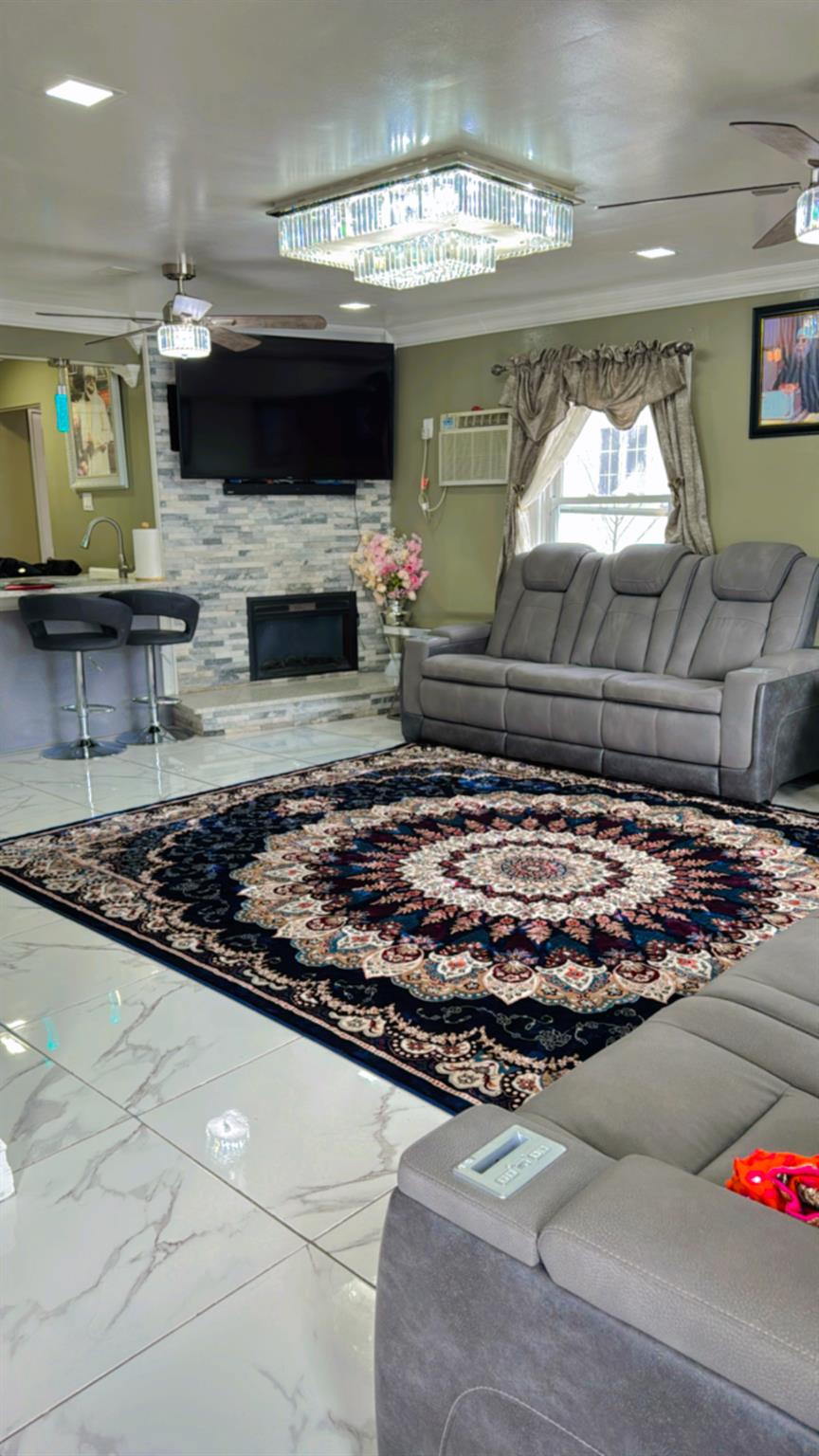 #4 photo, 73 Hamilton Avenue, Valley Stream , NY 11580