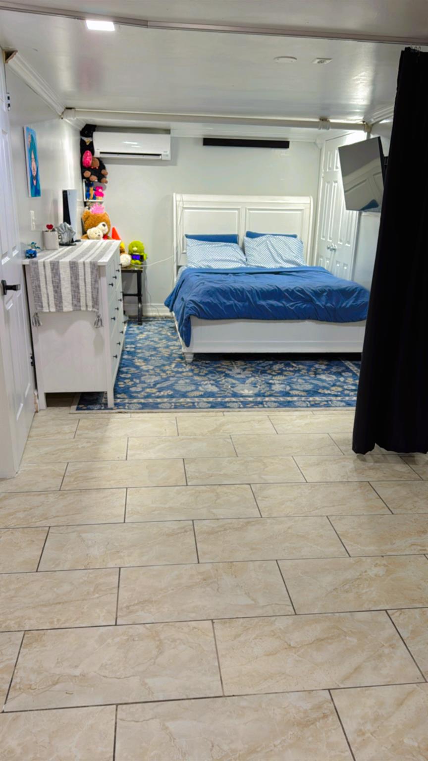 #5 photo, 73 Hamilton Avenue, Valley Stream , NY 11580