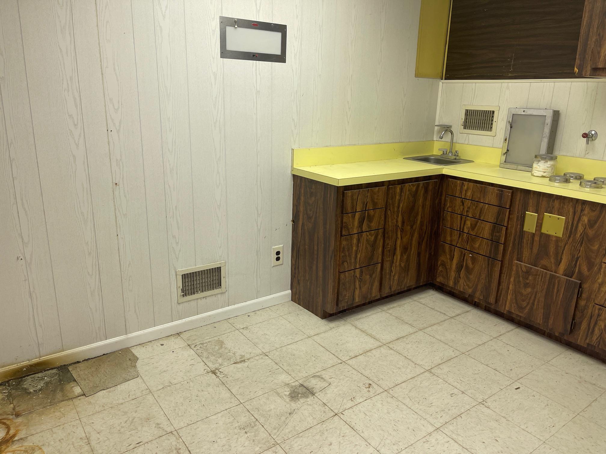 #5 photo, 239 Boyle Road, サフォーク郡 Selden , NY 11789