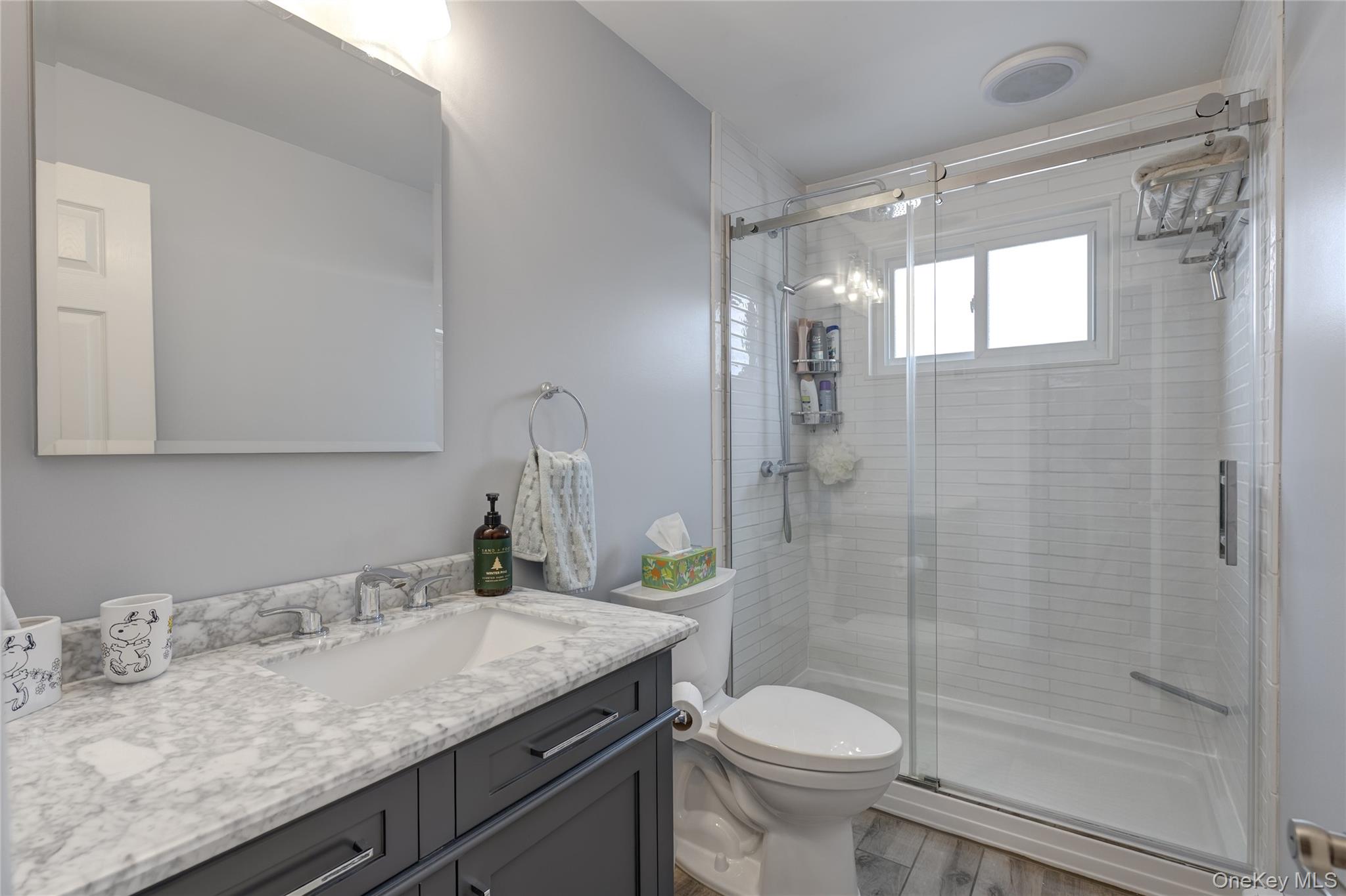 #16 photo, 21 Godfrey Avenue, ナッソー郡 Bayville , NY 11709