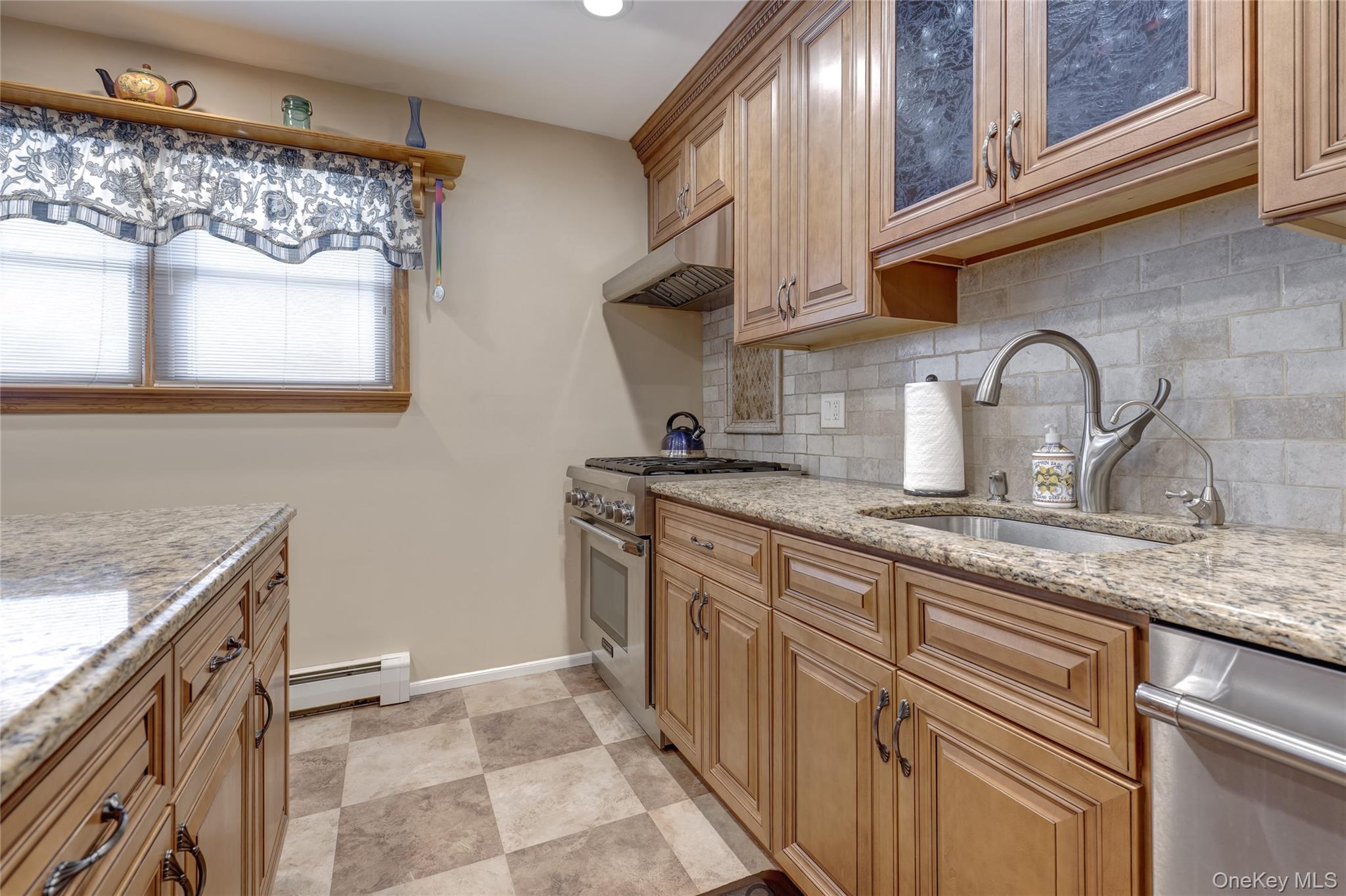 #8 photo, 21 Godfrey Avenue, ナッソー郡 Bayville , NY 11709