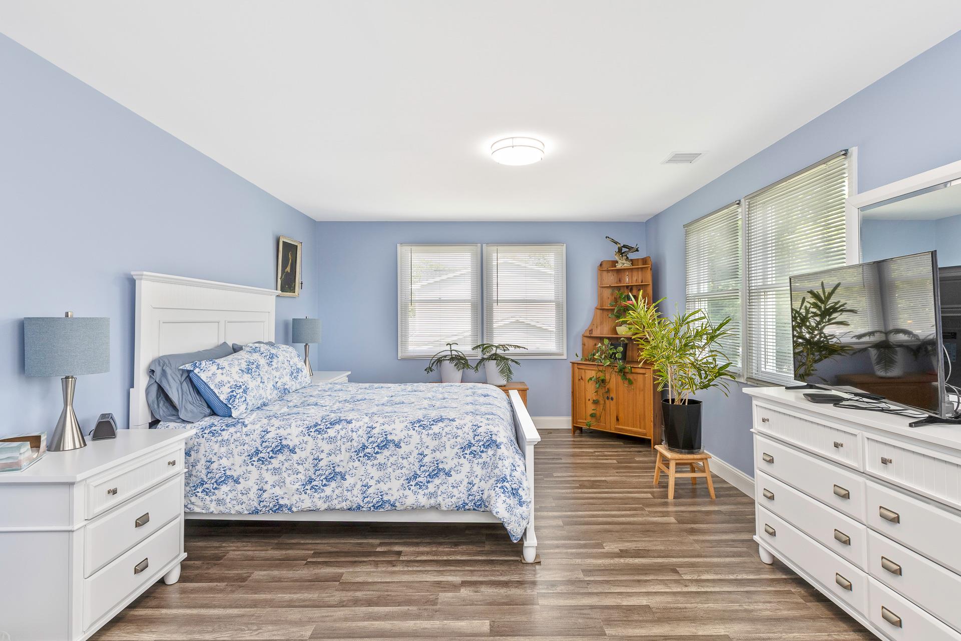 #11 photo, 2 Lafayette Drive, サフォーク郡 Shirley , NY 11967