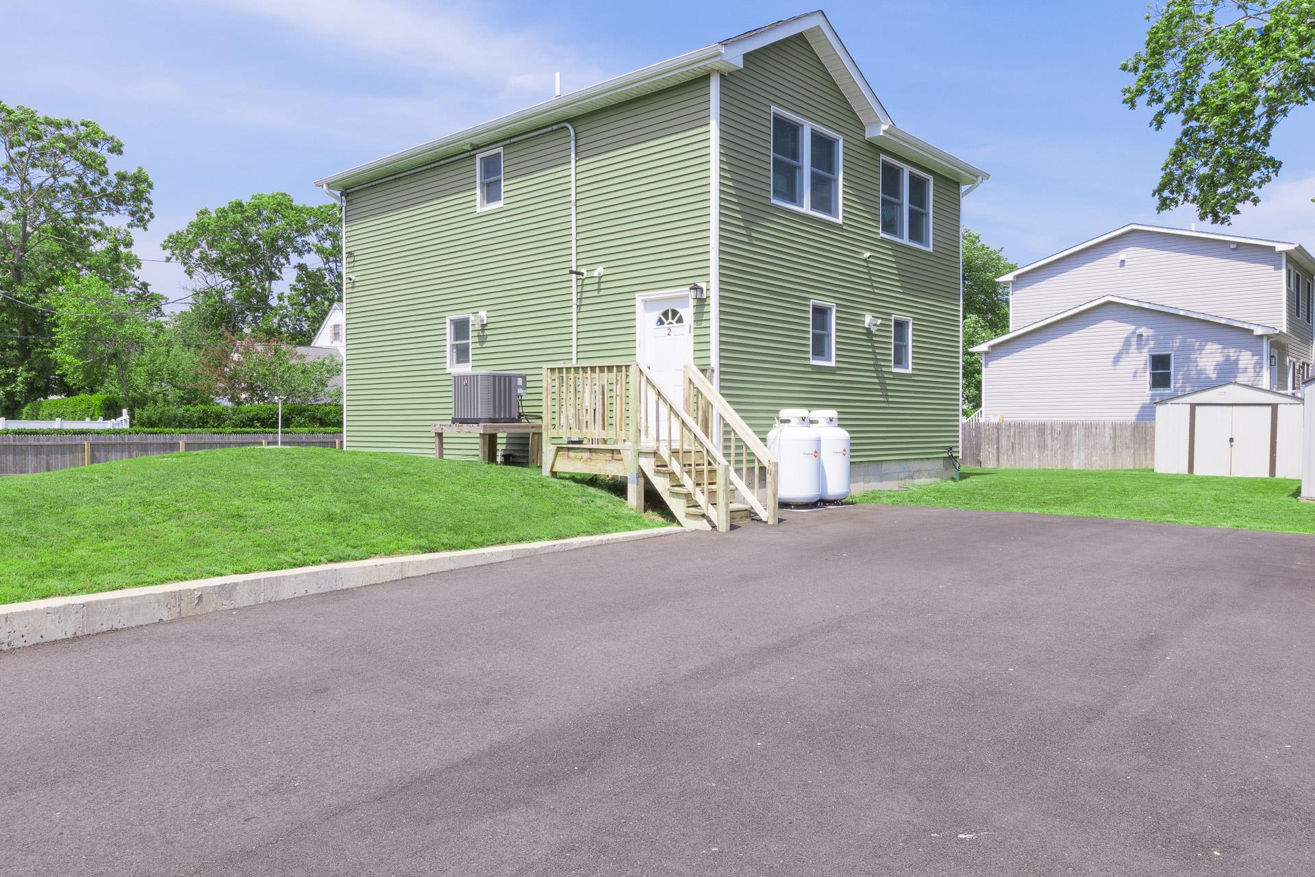 #16 photo, 2 Lafayette Drive, サフォーク郡 Shirley , NY 11967