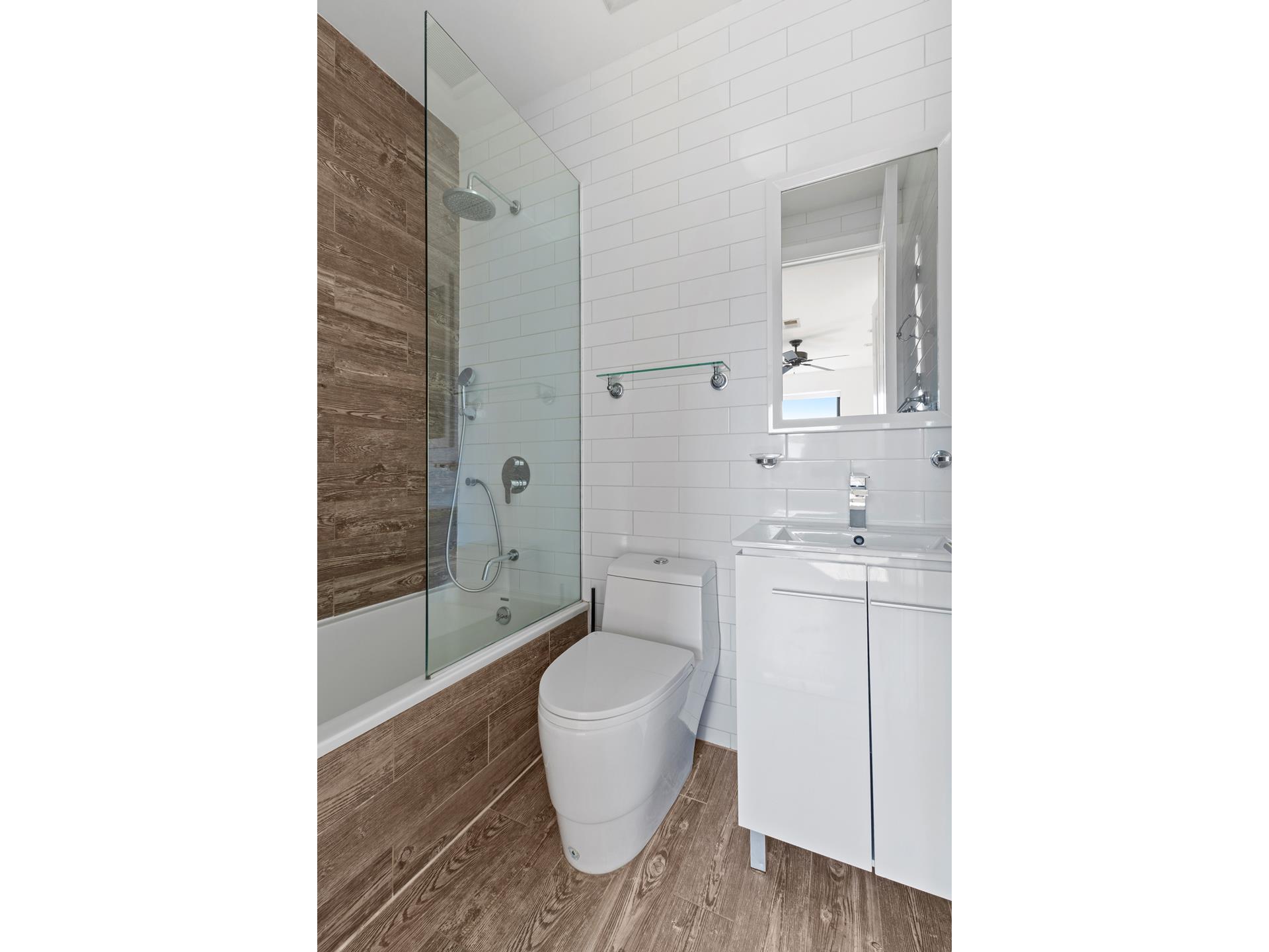 #18 photo, 506 E 119TH Street, マンハッタン East Harlem , NY 10035