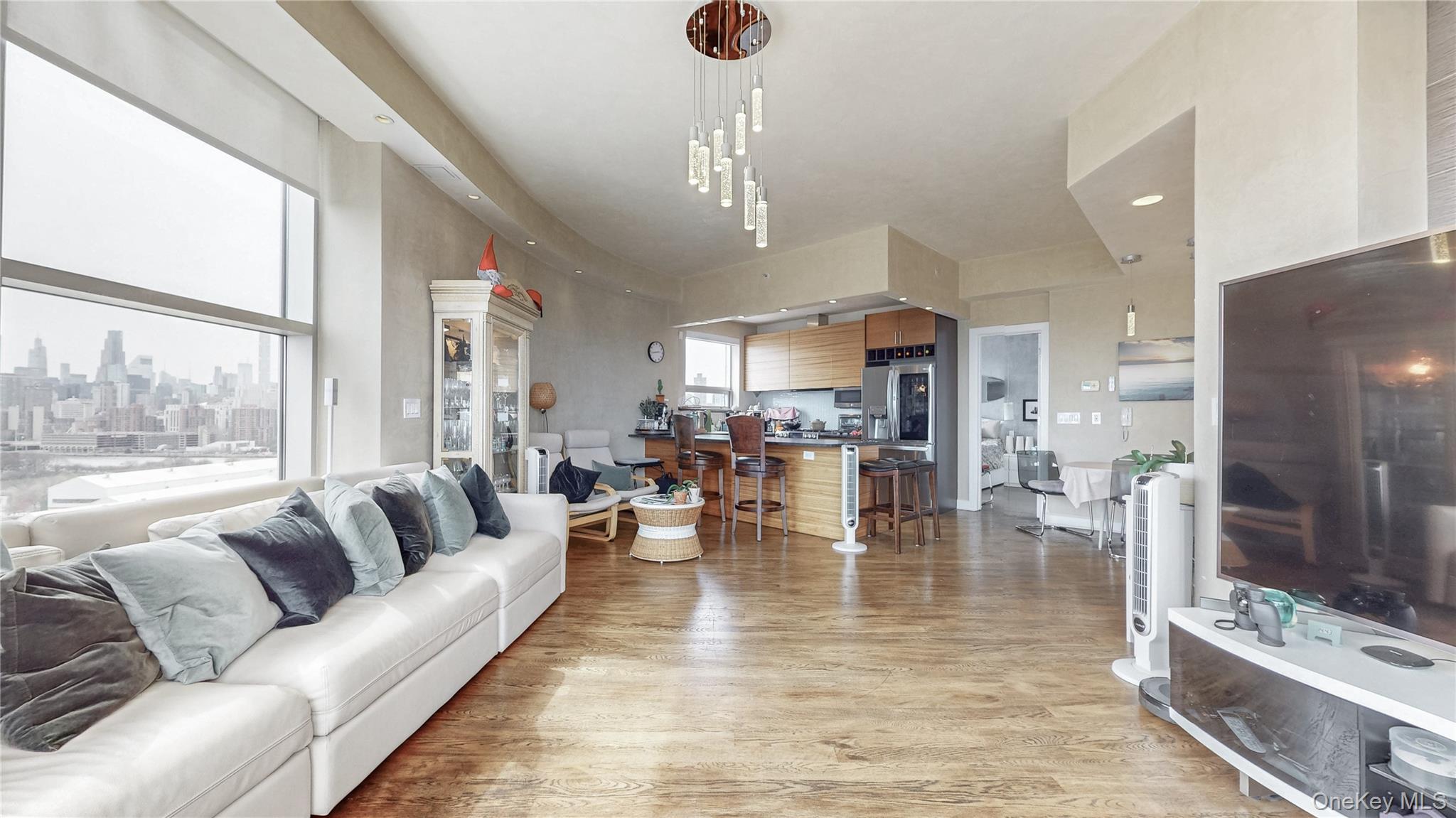 #19 photo, 11-24 31st Avenue, クイーンズ区 Astoria , NY 11106