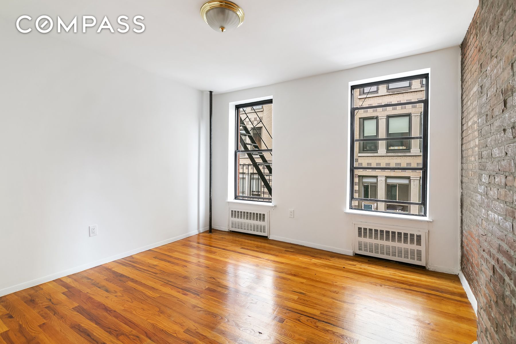 #1 photo, 5 Cornelia Street, Манхэттен ‖ West Village , NY 10014
