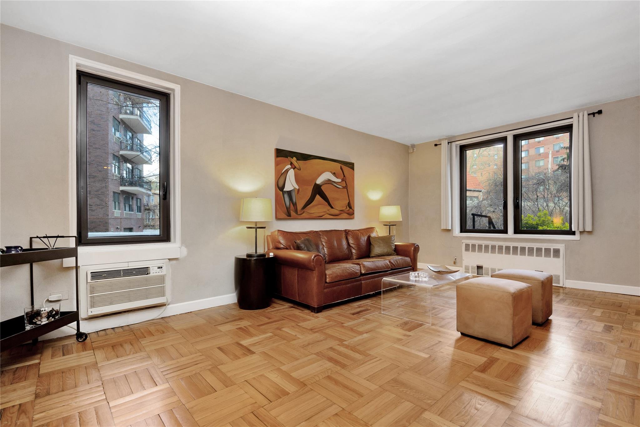 #8 photo, 140-50 Burden Crescent, Briarwood , NY 11435