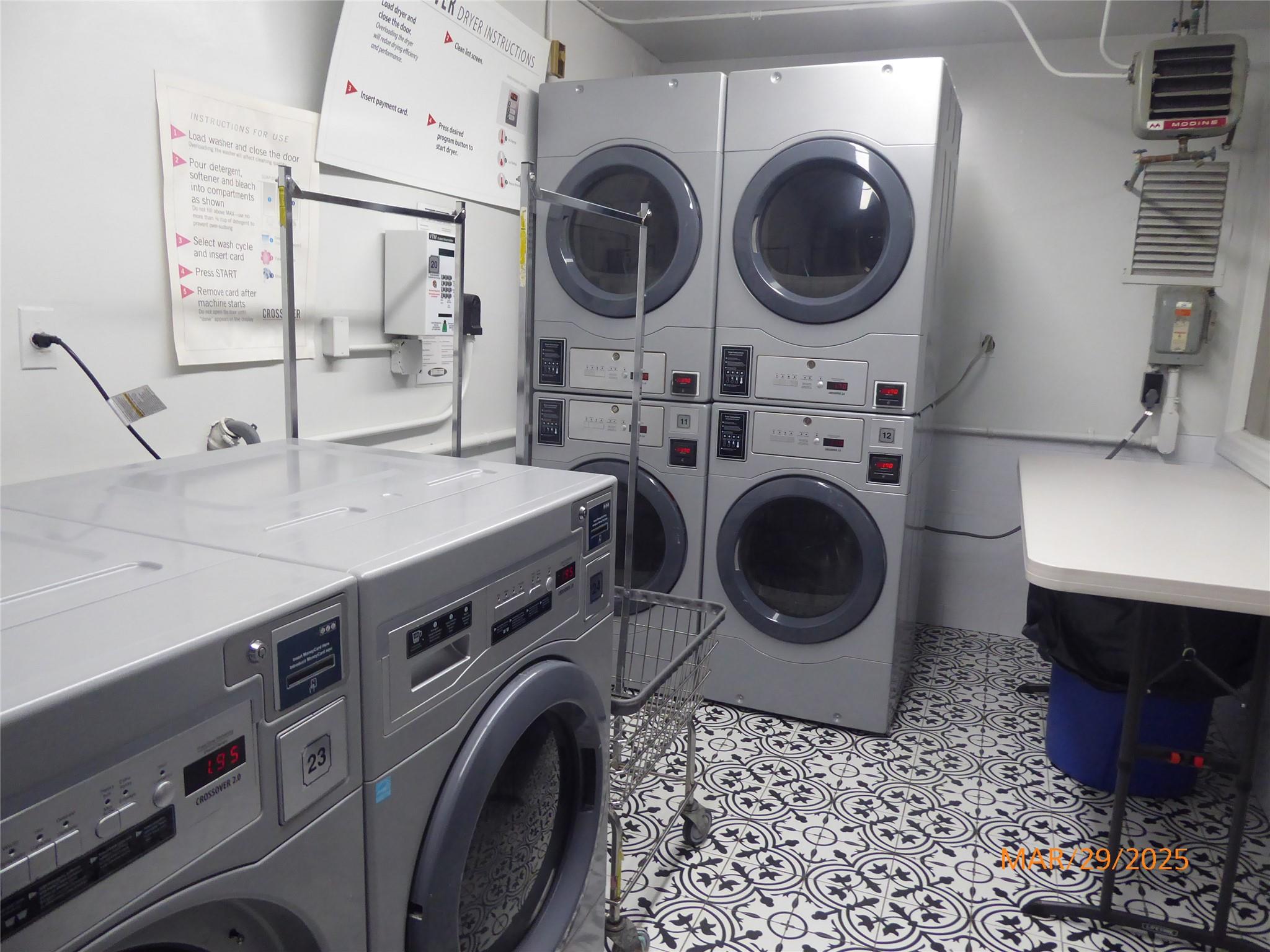 #11 photo, 280 Lowndes Avenue, Huntington Station , NY 11746