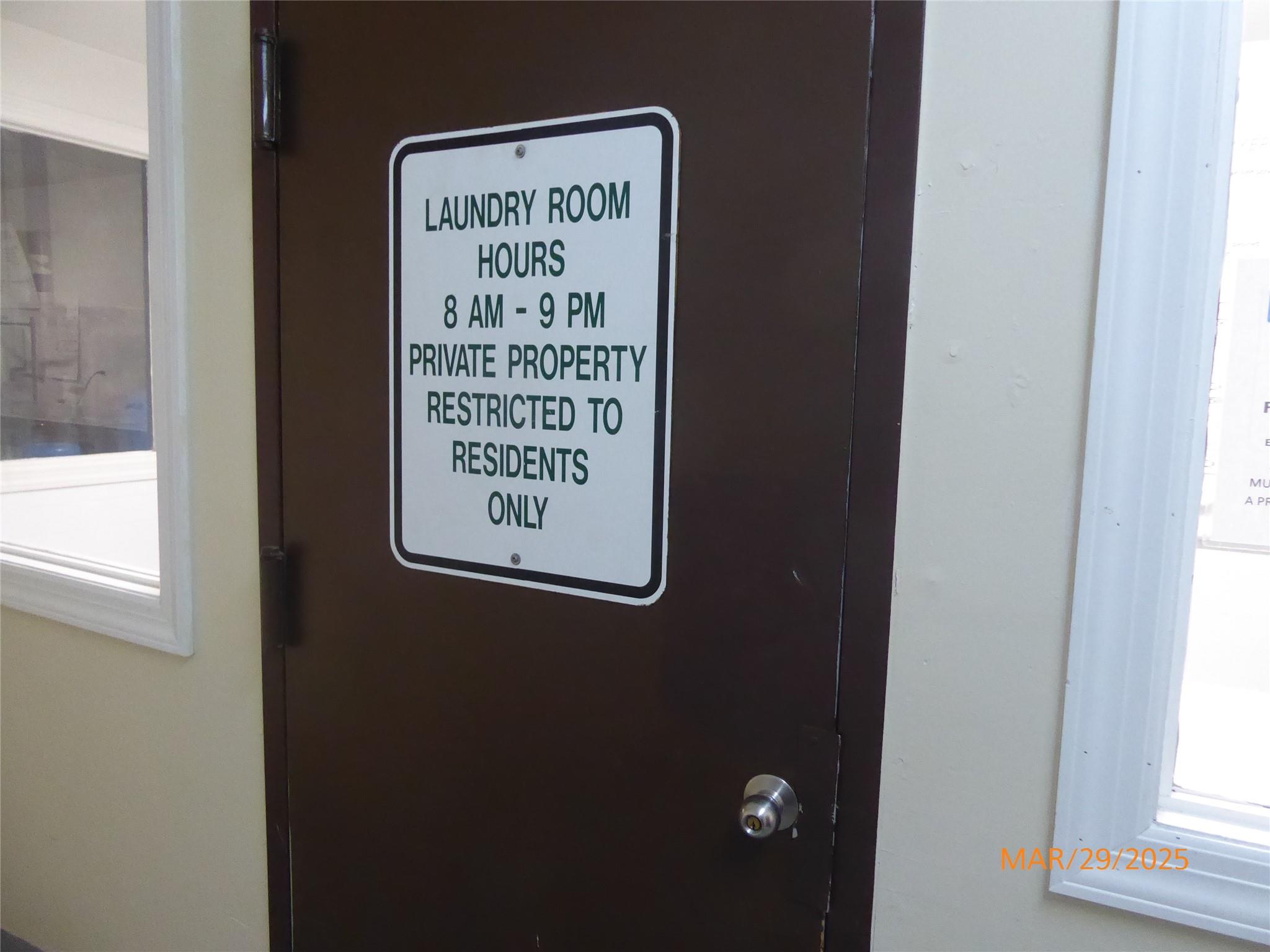 #17 photo, 280 Lowndes Avenue, Huntington Station , NY 11746