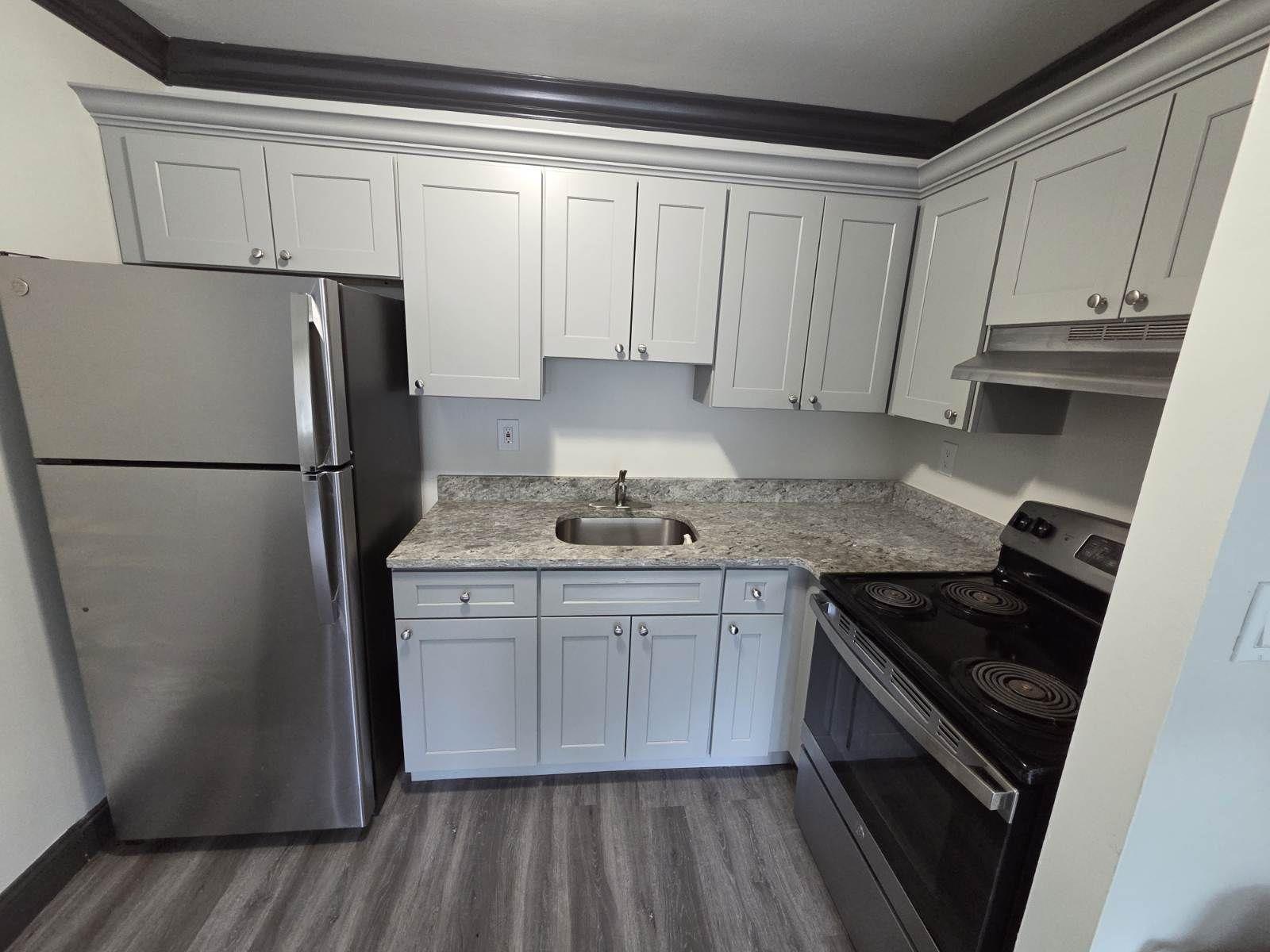 #2 photo, 280 Lowndes Avenue, Huntington Station , NY 11746