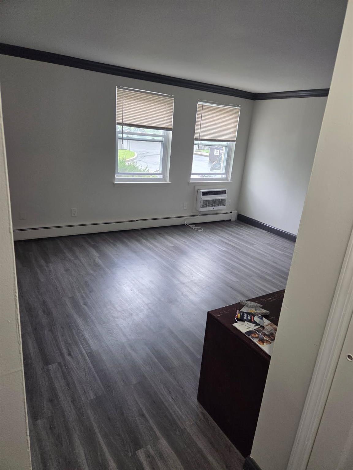 #8 photo, 280 Lowndes Avenue, Huntington Station , NY 11746