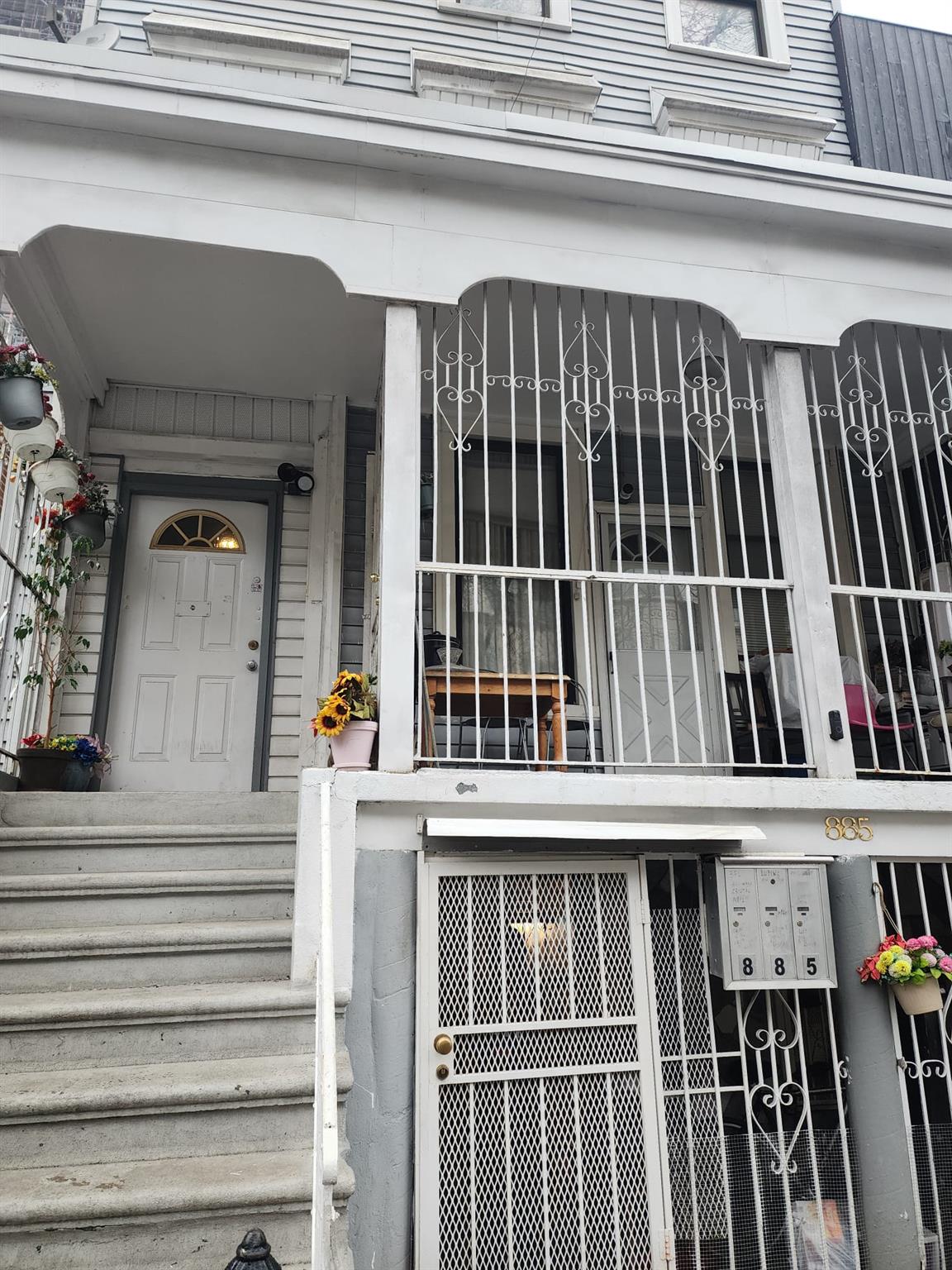 #4 photo, 885 Pacific Street, Brooklyn , NY 11238