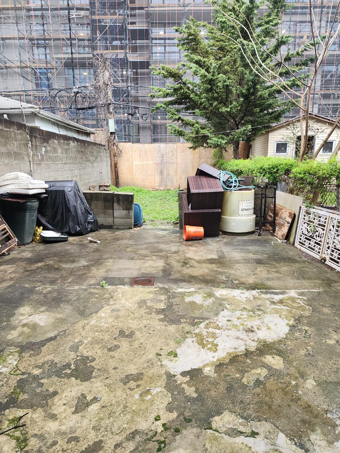 #8 photo, 885 Pacific Street, Brooklyn , NY 11238