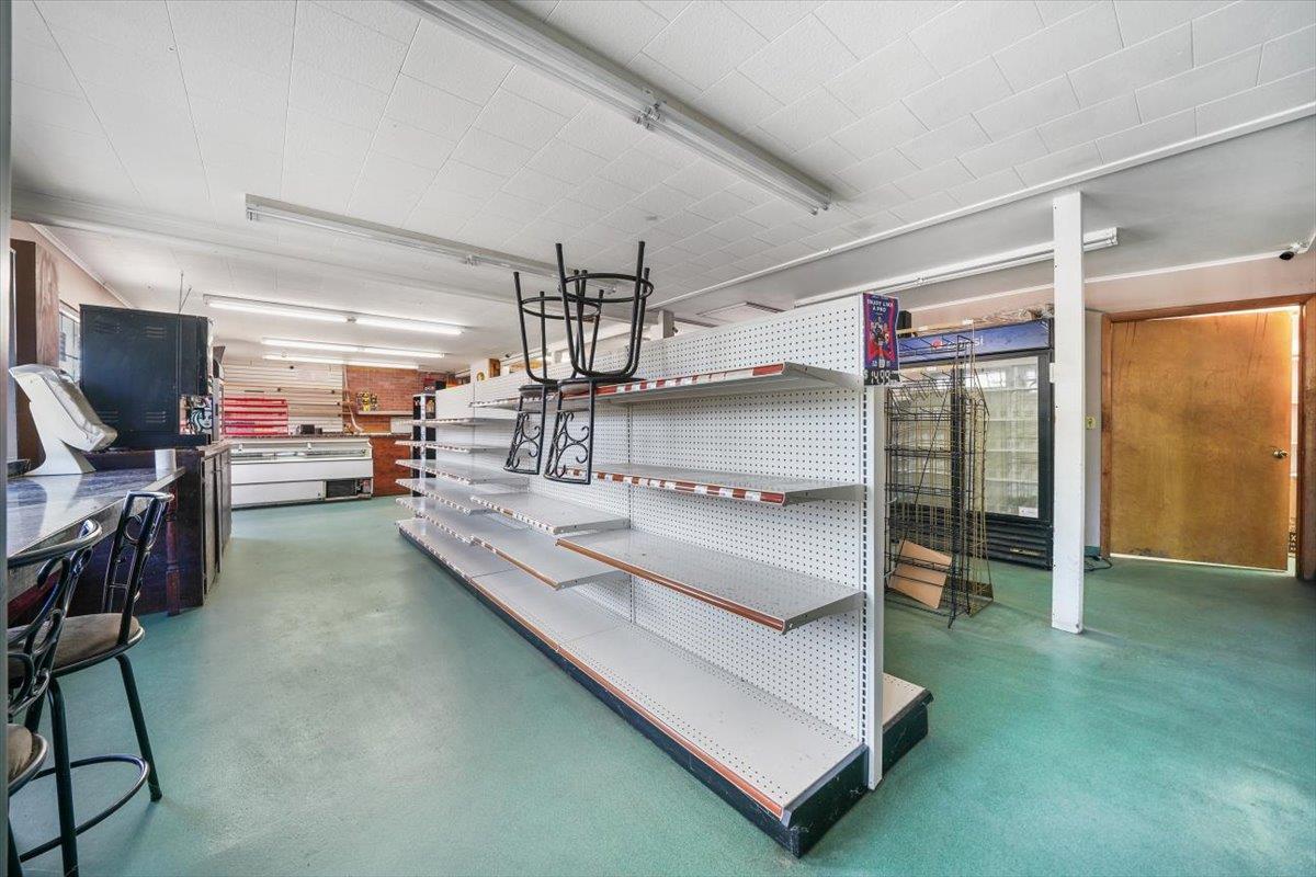 #13 photo, 437 Route 209, Huguenot , NY 12746