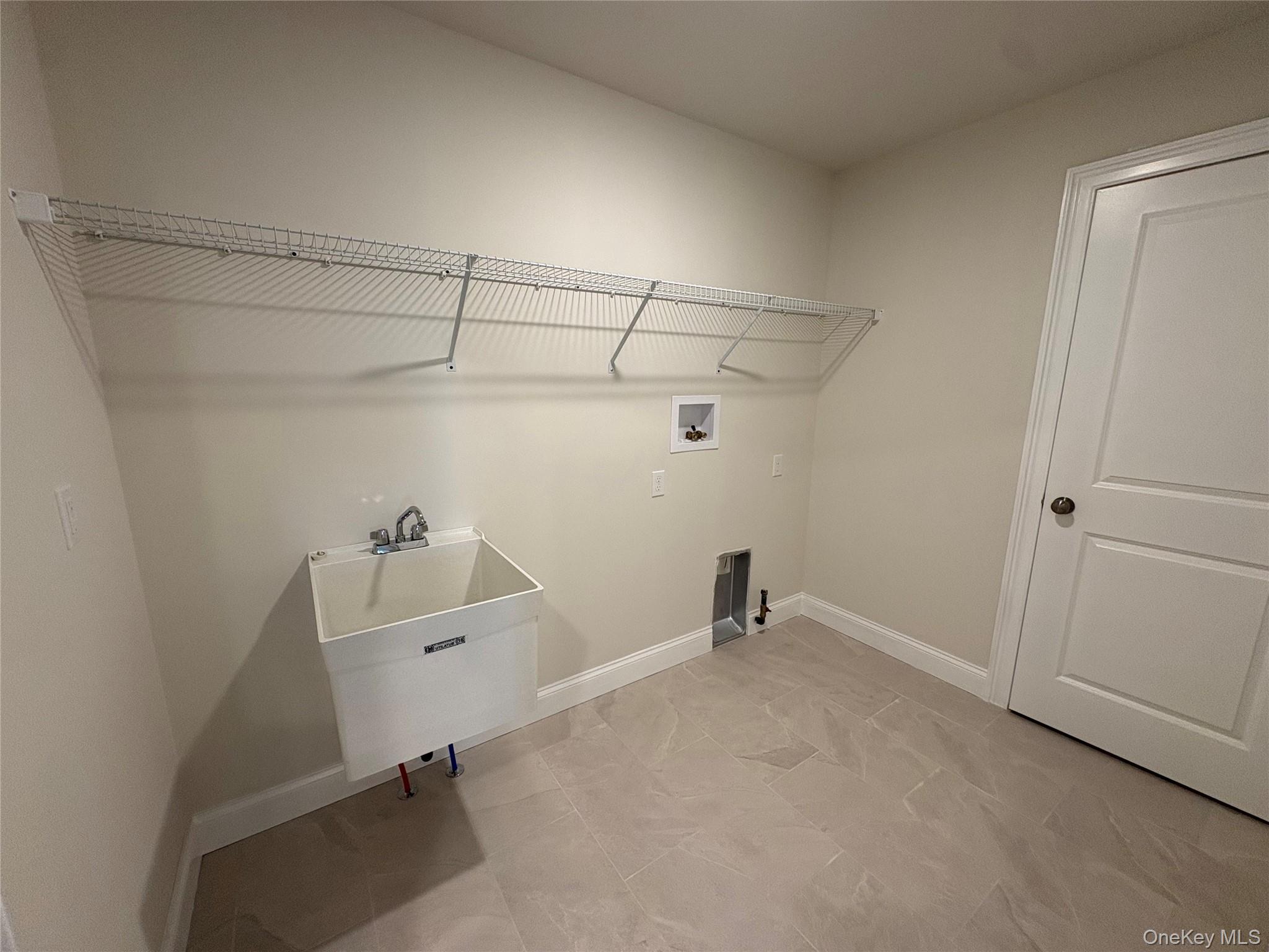 #12 photo, 21 Dartmouth Drive, Poughkeepsie , NY 12603