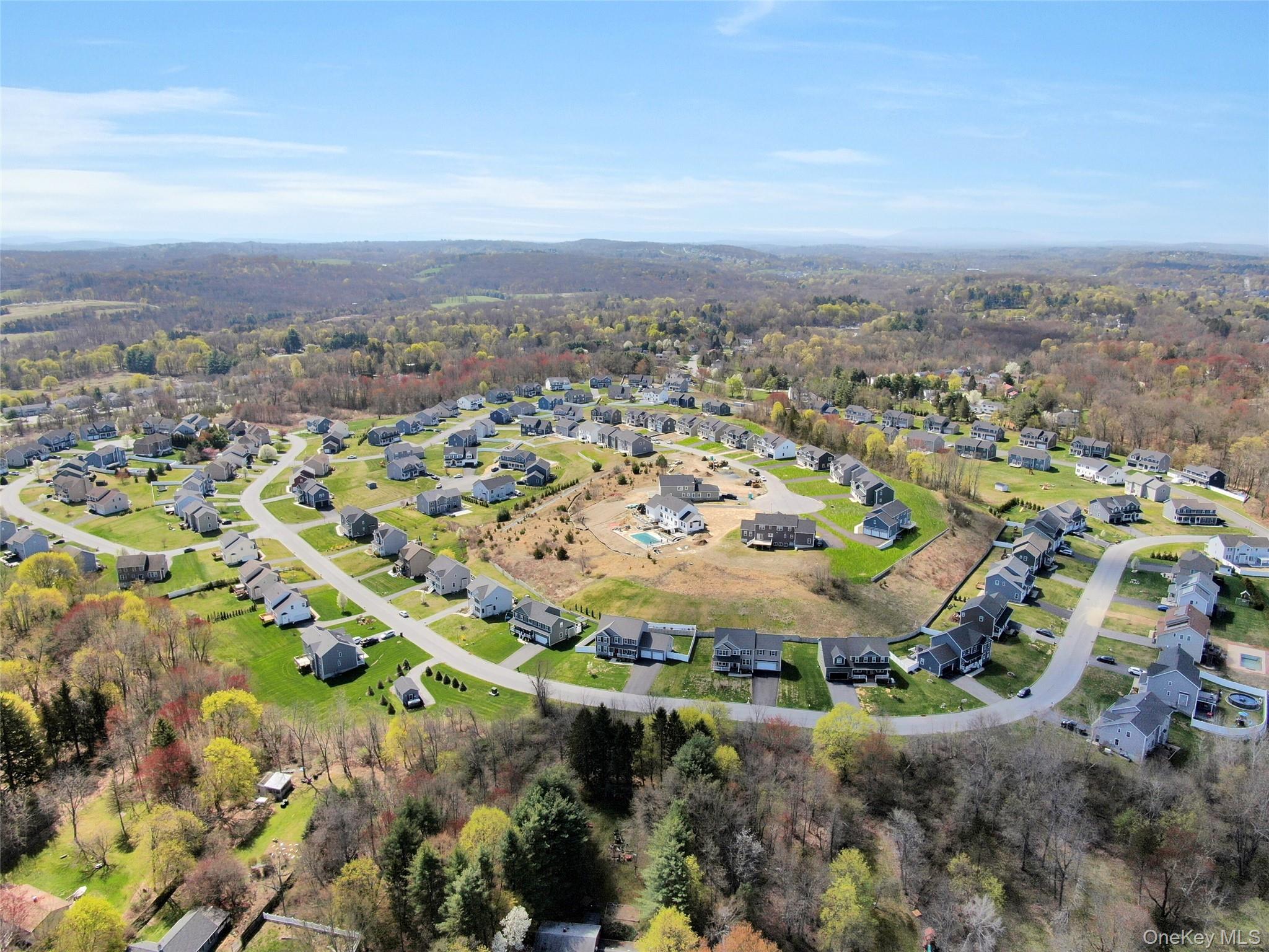 #19 photo, 21 Dartmouth Drive, Poughkeepsie , NY 12603