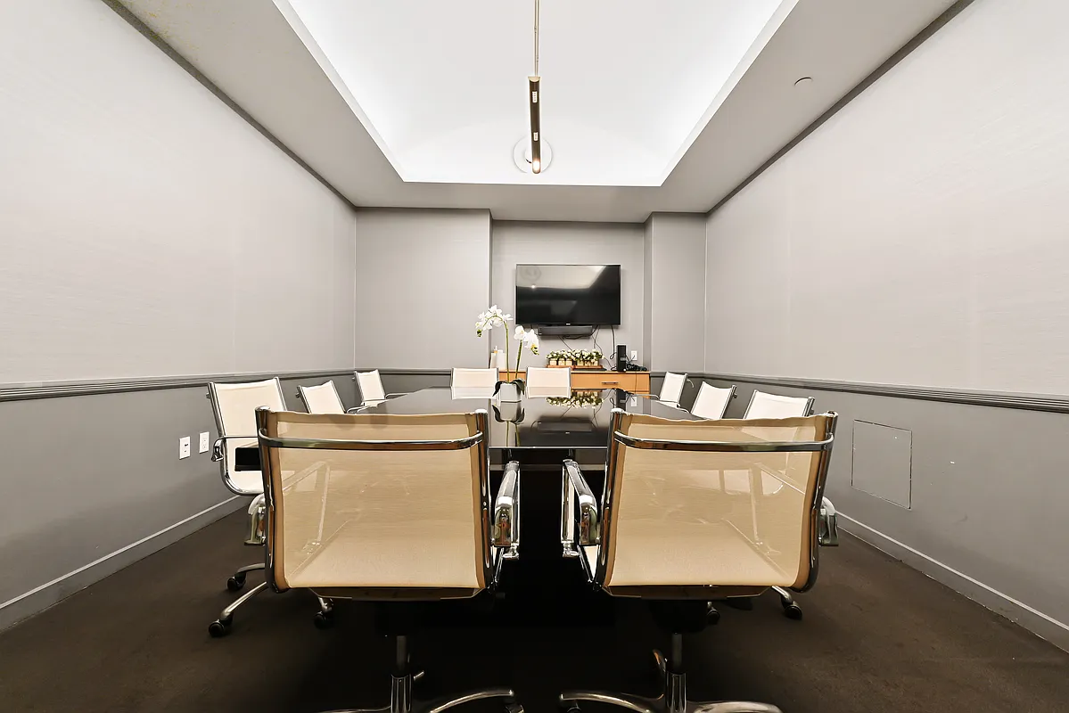 #14 photo, 325 5TH Avenue, マンハッタン Midtown , NY 10016