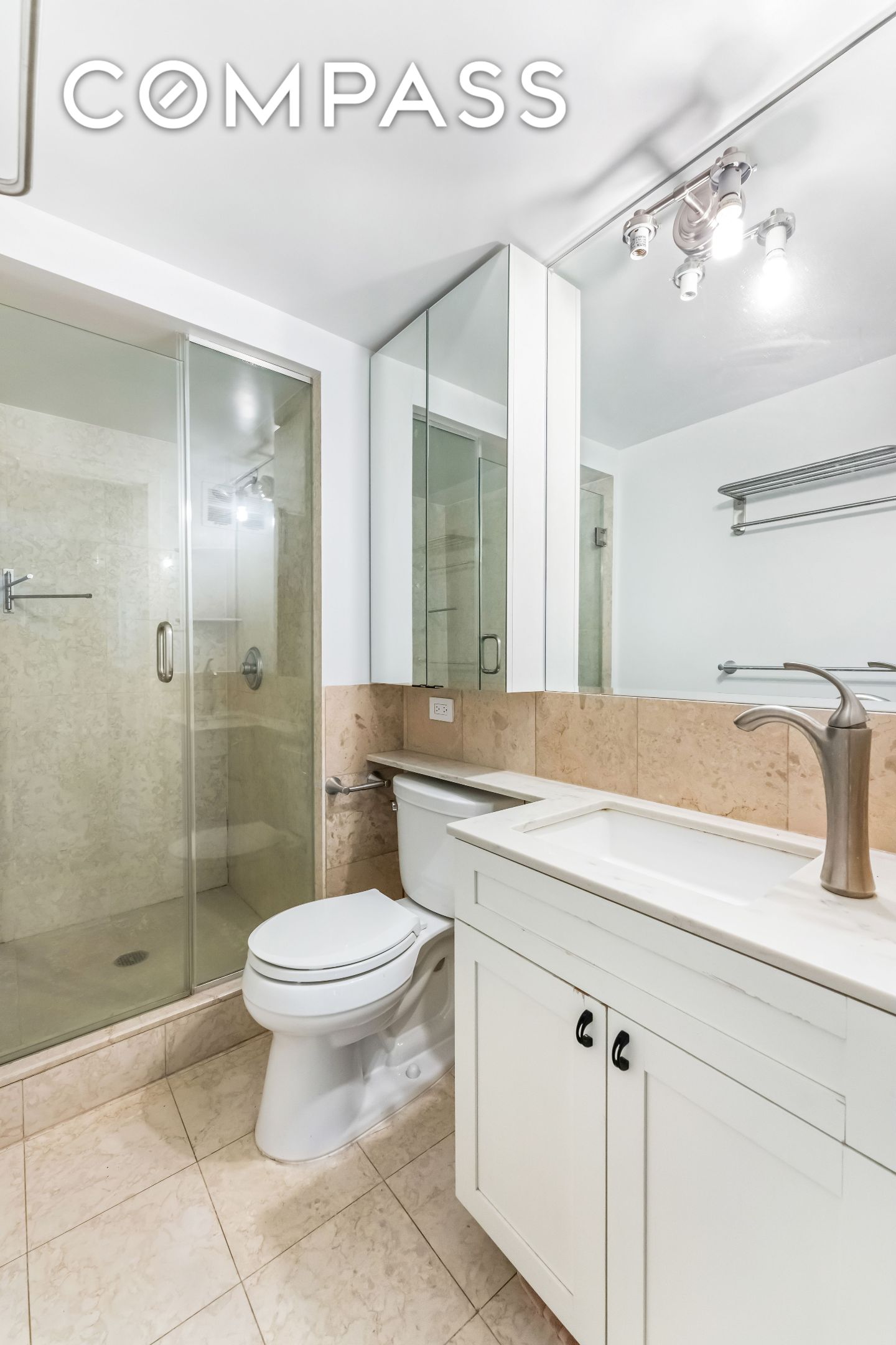 #8 photo, New York City, マンハッタン Lenox Hill , NY 10065