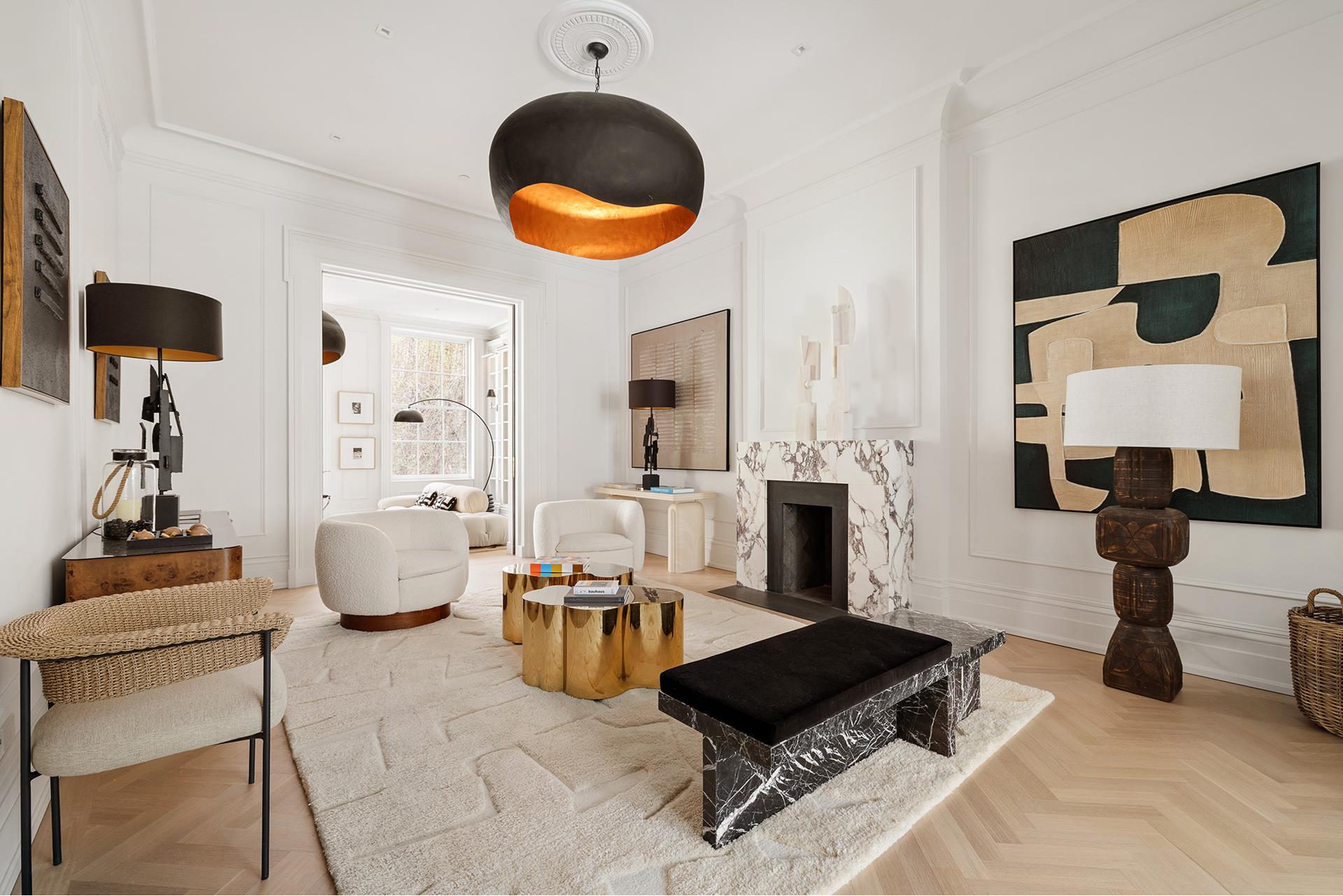 #3 photo, 127 W 11TH Street, Greenwich Village , NY 10011