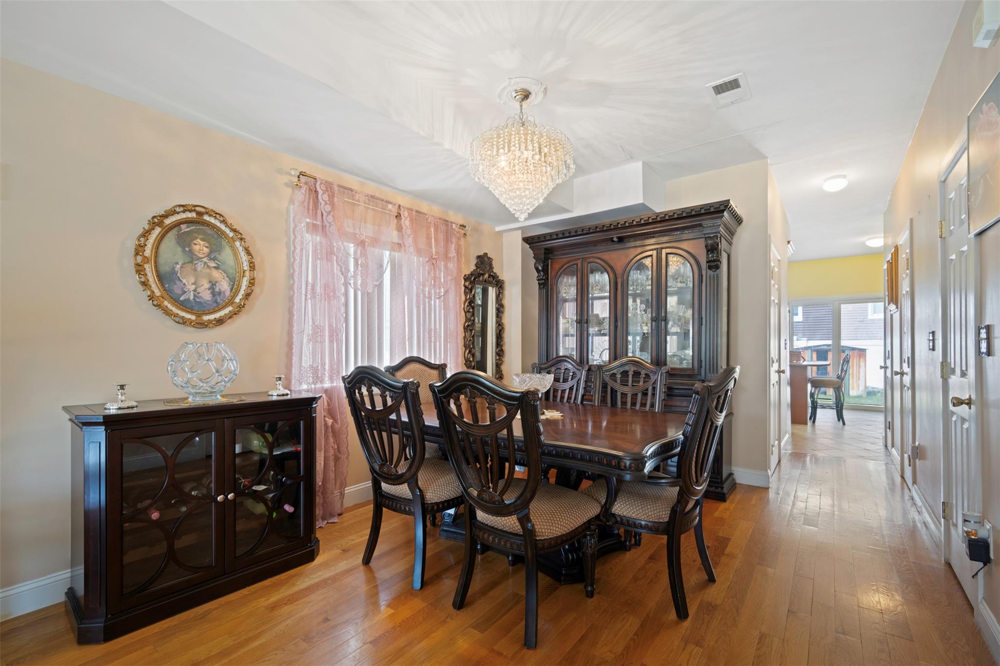 #11 photo, 439 Beach 69th Street, 皇后區 Far Rockaway , NY 11692