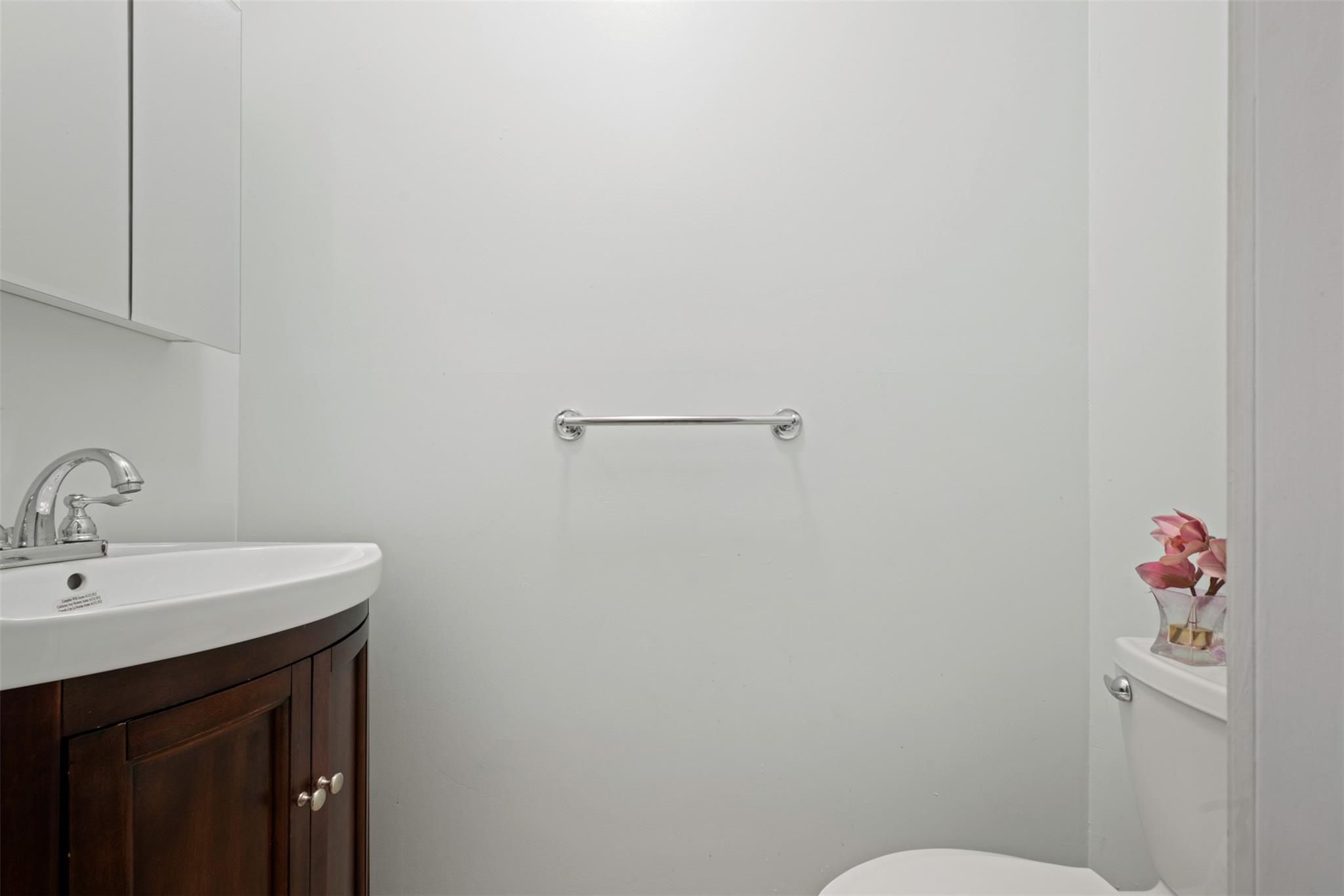 #14 photo, 439 Beach 69th Street, 皇后區 Far Rockaway , NY 11692