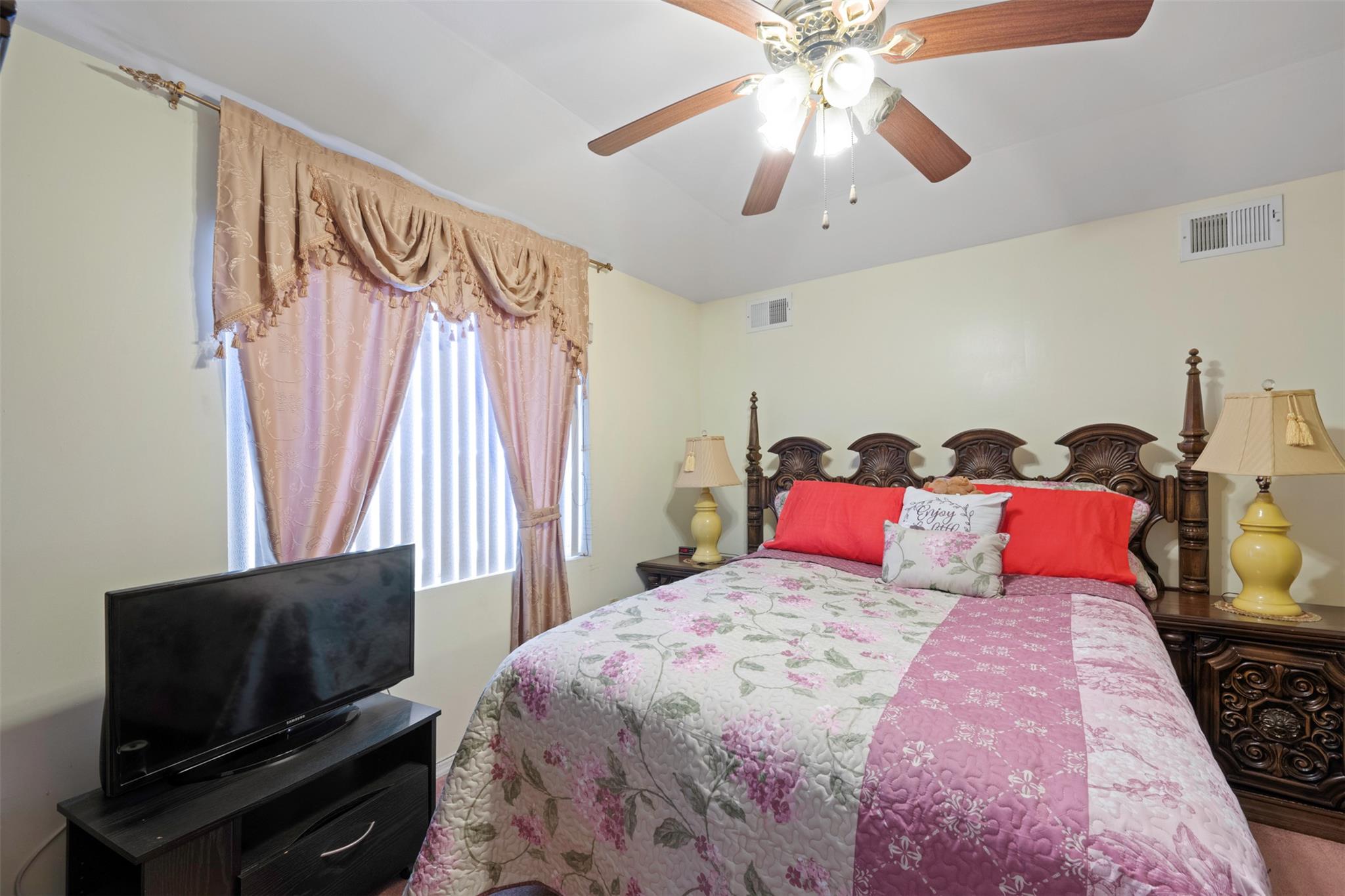 #19 photo, 439 Beach 69th Street, 皇后區 Far Rockaway , NY 11692