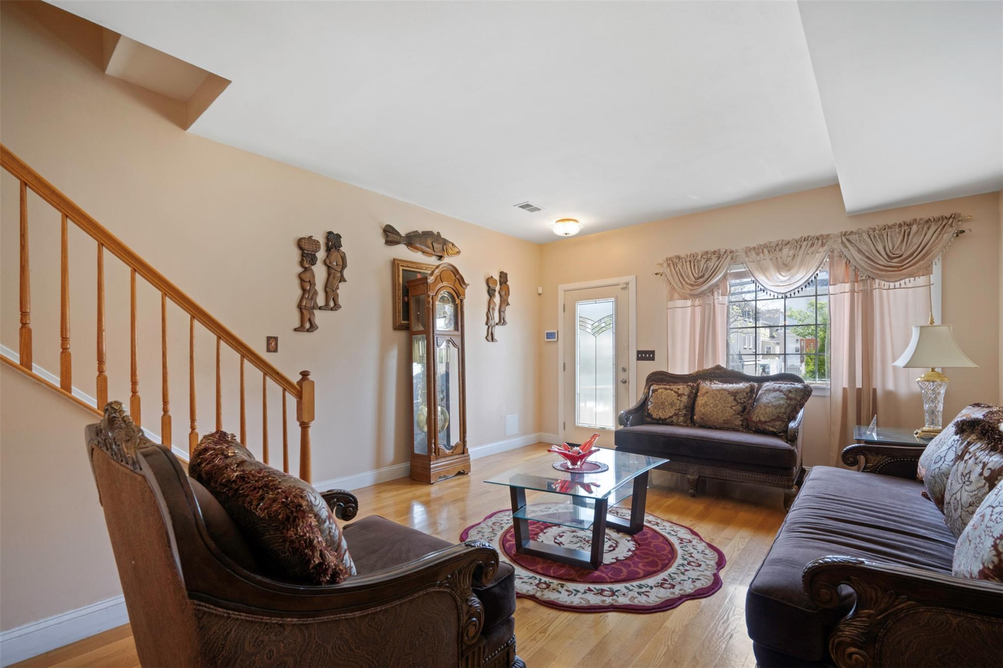 #5 photo, 439 Beach 69th Street, 皇后區 Far Rockaway , NY 11692