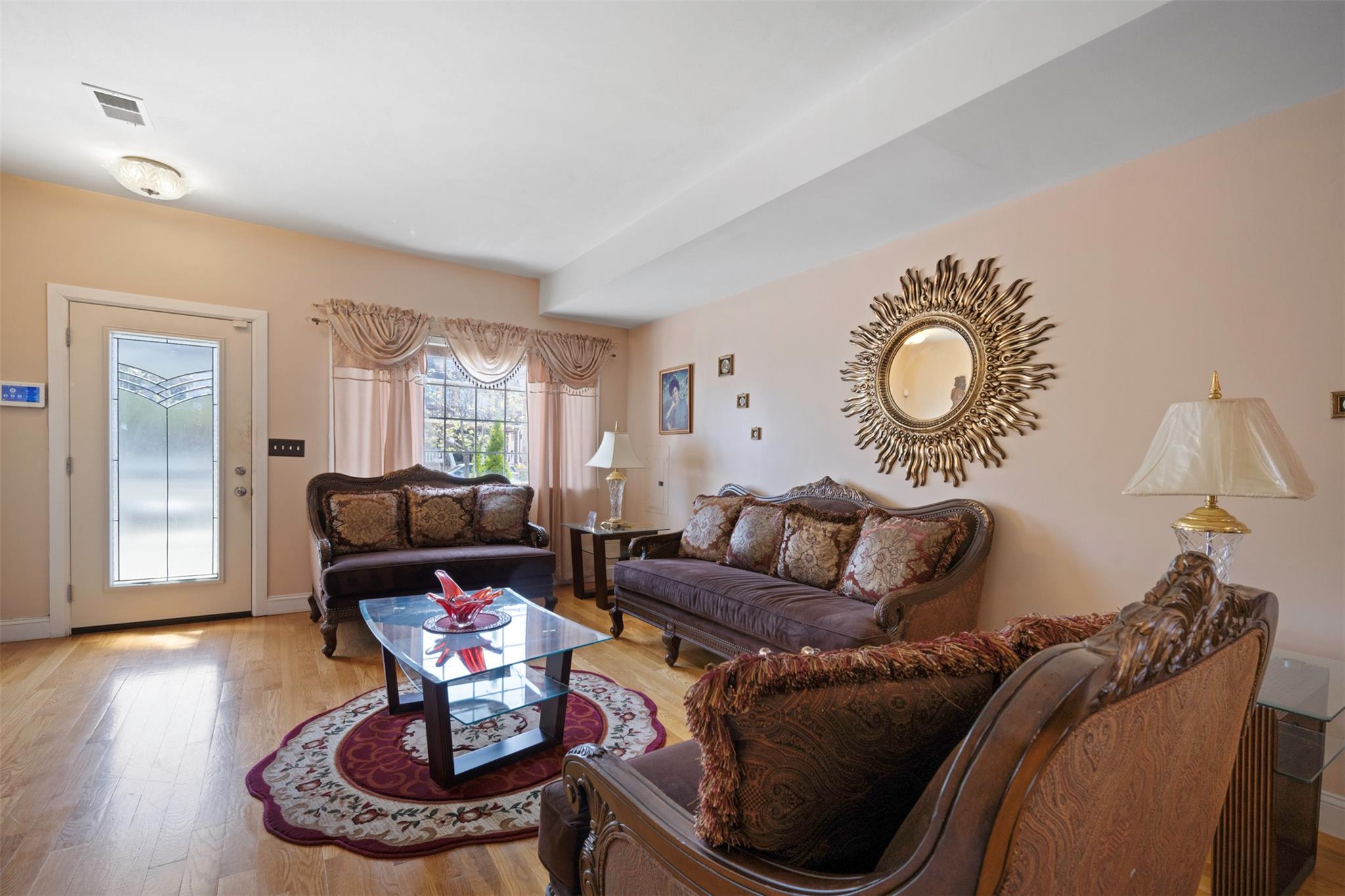 #6 photo, 439 Beach 69th Street, 皇后區 Far Rockaway , NY 11692