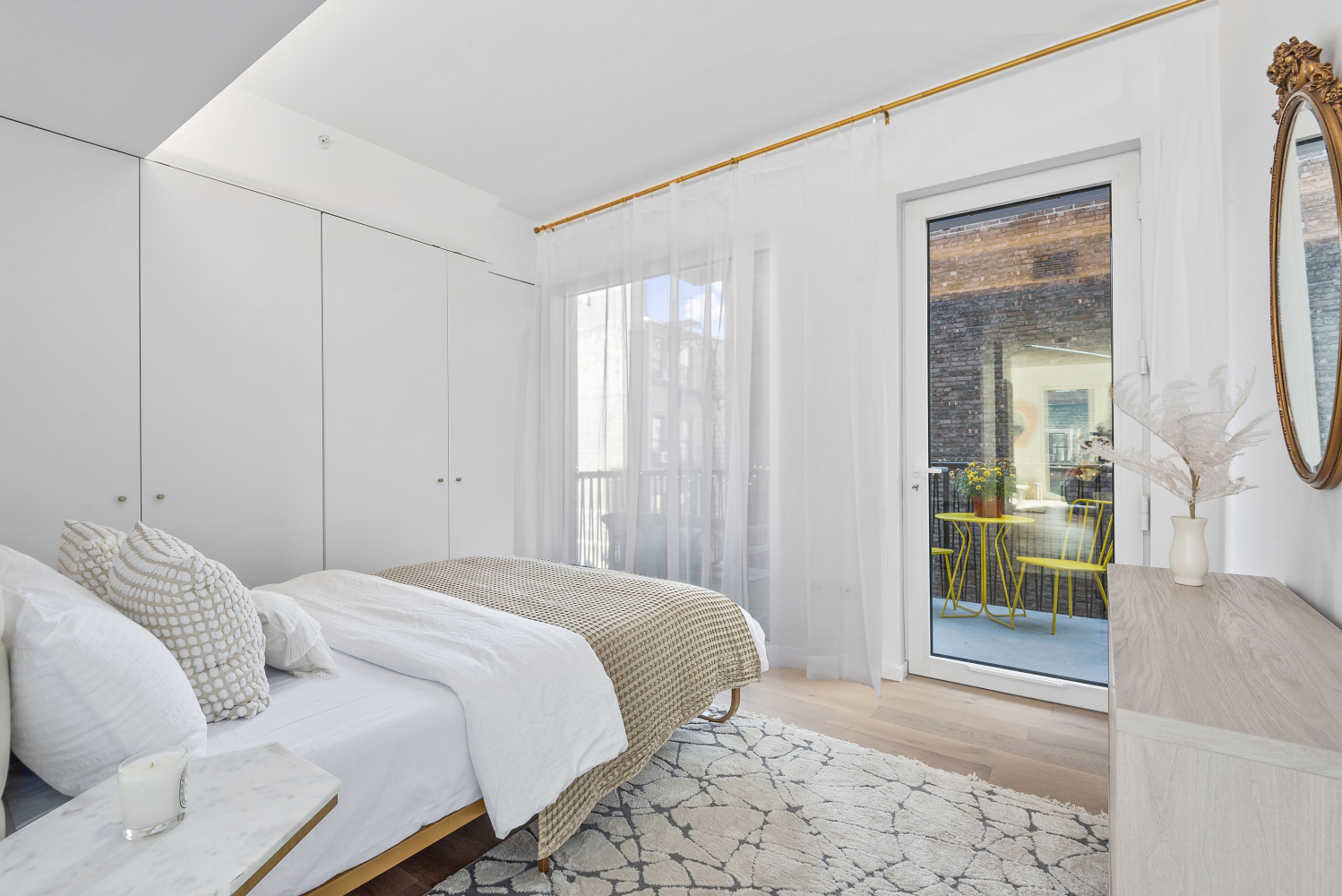 #8 photo, 330 GRAND Street, マンハッタン Lower East Side , NY 10002