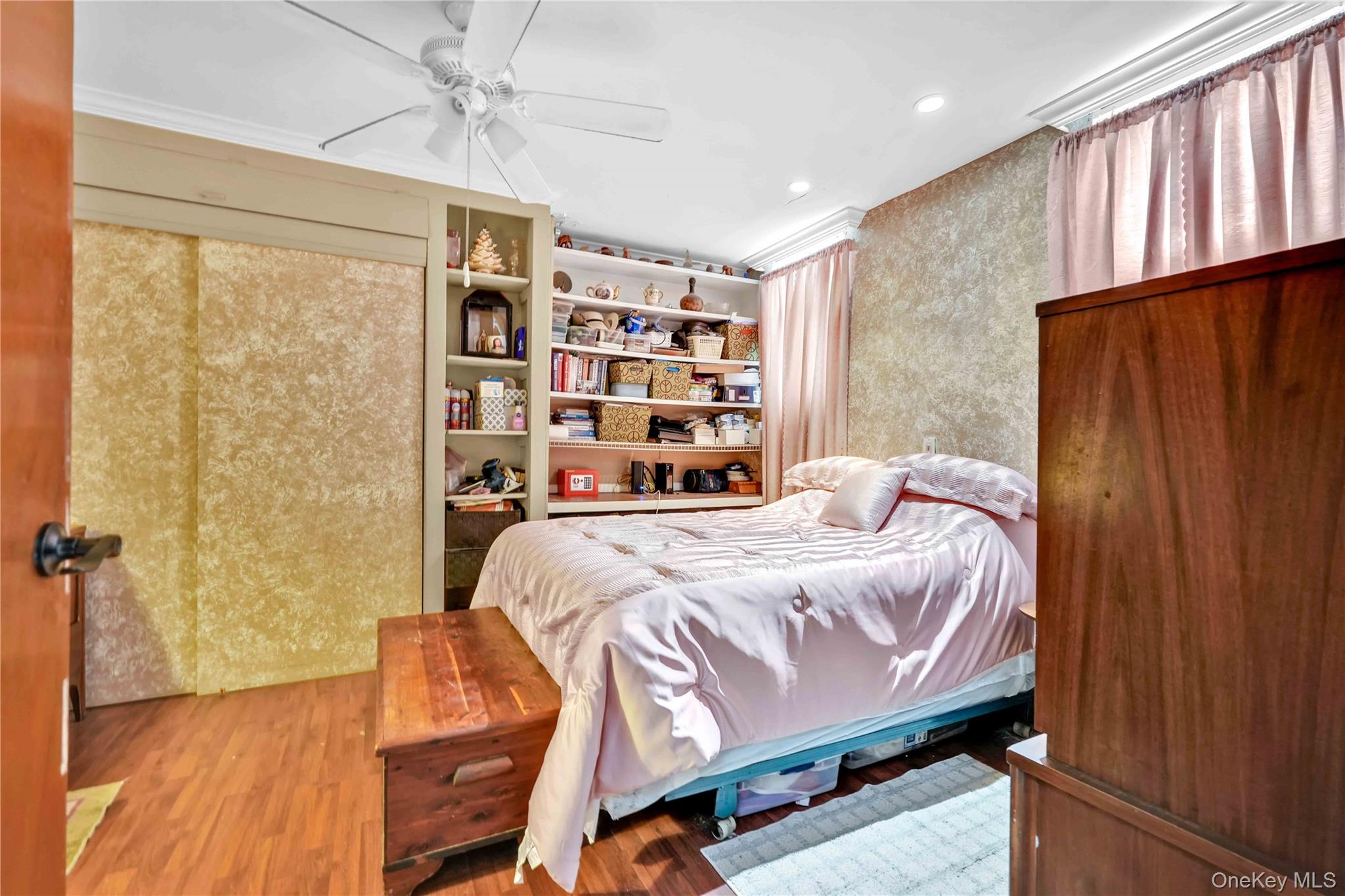 #4 photo, 1623 George Street, クイーンズ区 Ridgewood , NY 11385